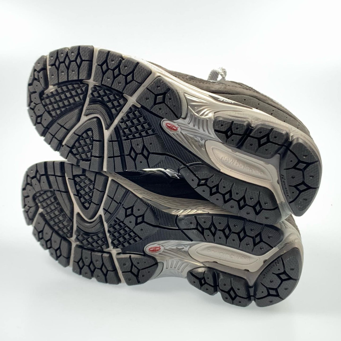 【中古】NEW BALANCE | ニューバランス 2002R スニーカー U2002RA ブラック 23cm