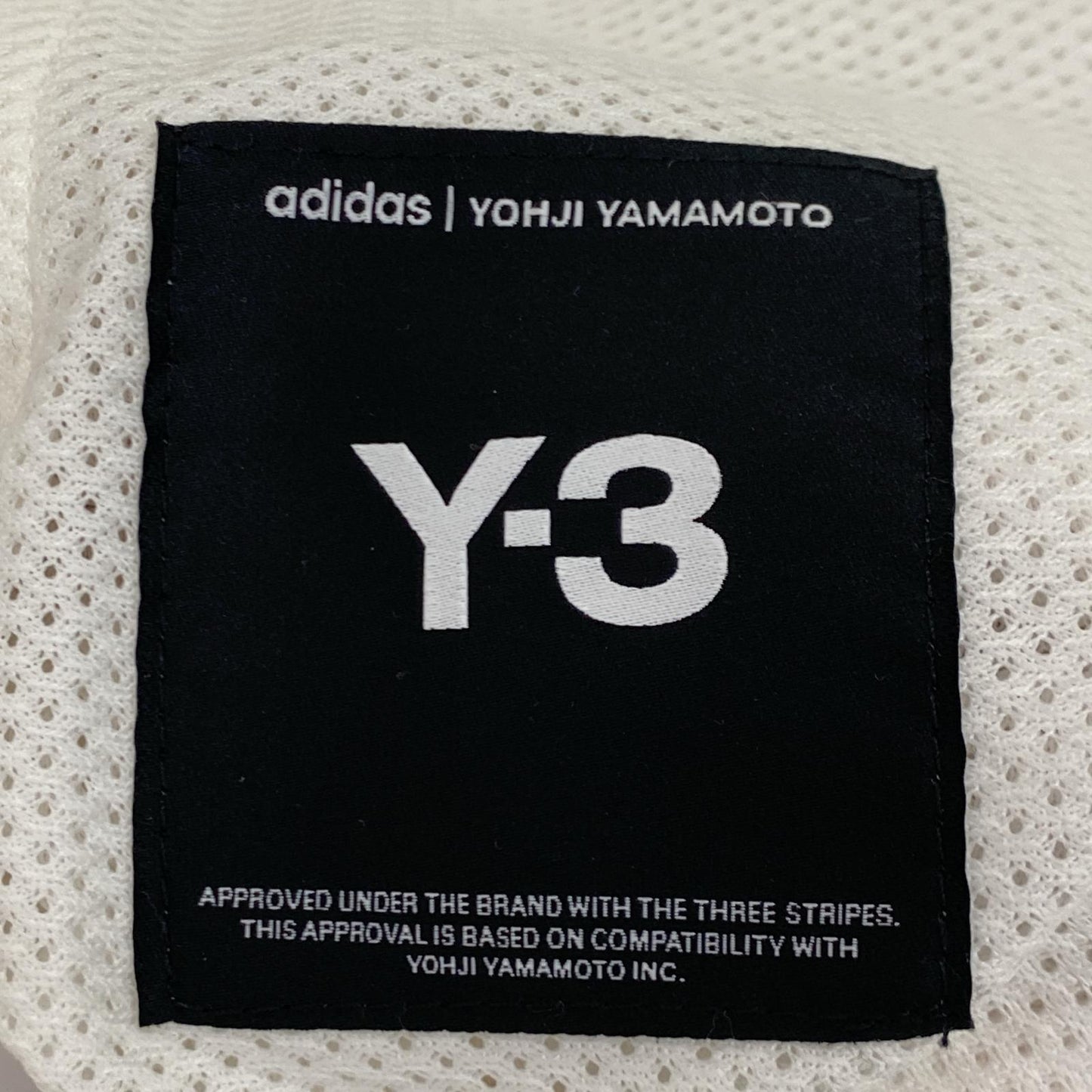 【中古】Y-3 | ワイスリー JFA グラフィックショーツ ショートパンツ JC7569 2025S/S ホワイト サイズ:M