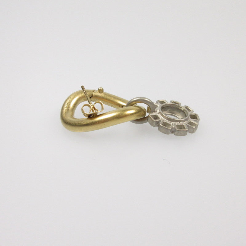 【中古】Maison Margiela | メゾンマルジェラ フラワーモチーフ ピアス SM1VG0030 2022A/W 片耳用 ゴールド
