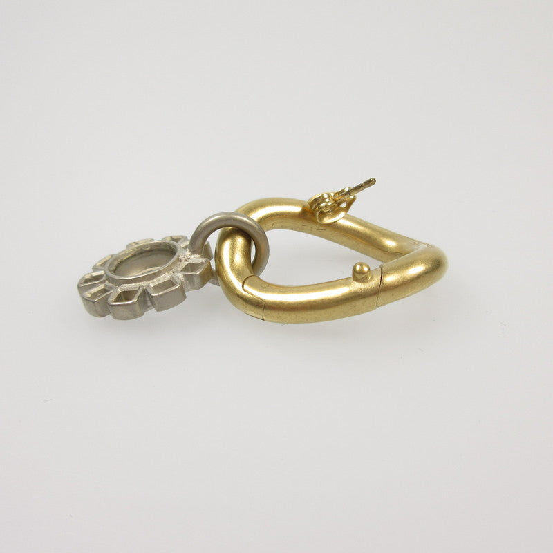 【中古】Maison Margiela | メゾンマルジェラ フラワーモチーフ ピアス SM1VG0030 2022A/W 片耳用 ゴールド