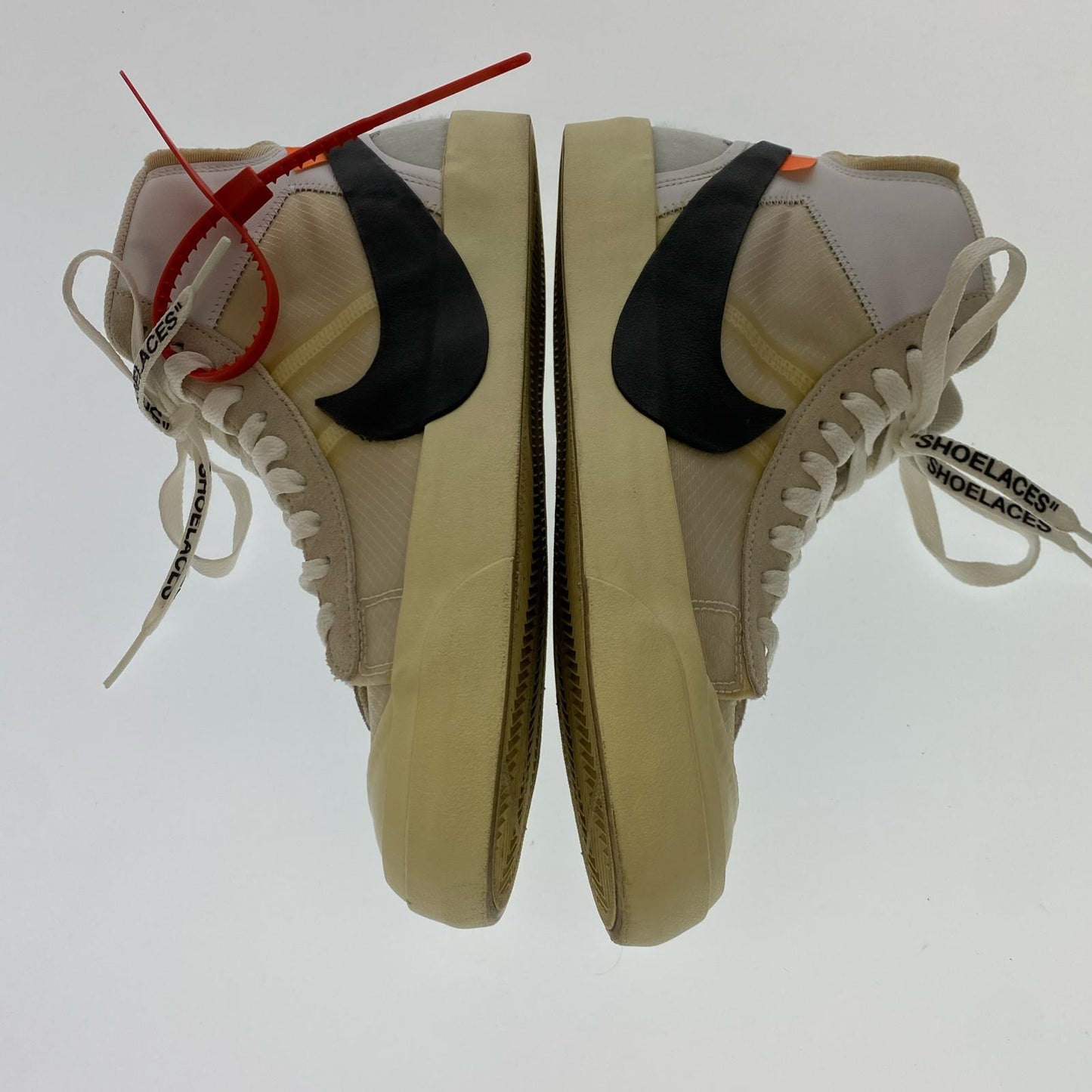 【中古】NIKE | ナイキ THE 10 BLAZER MID スニーカー AA3832-100 サイズ:25.5cm アイボリー 25.5cm