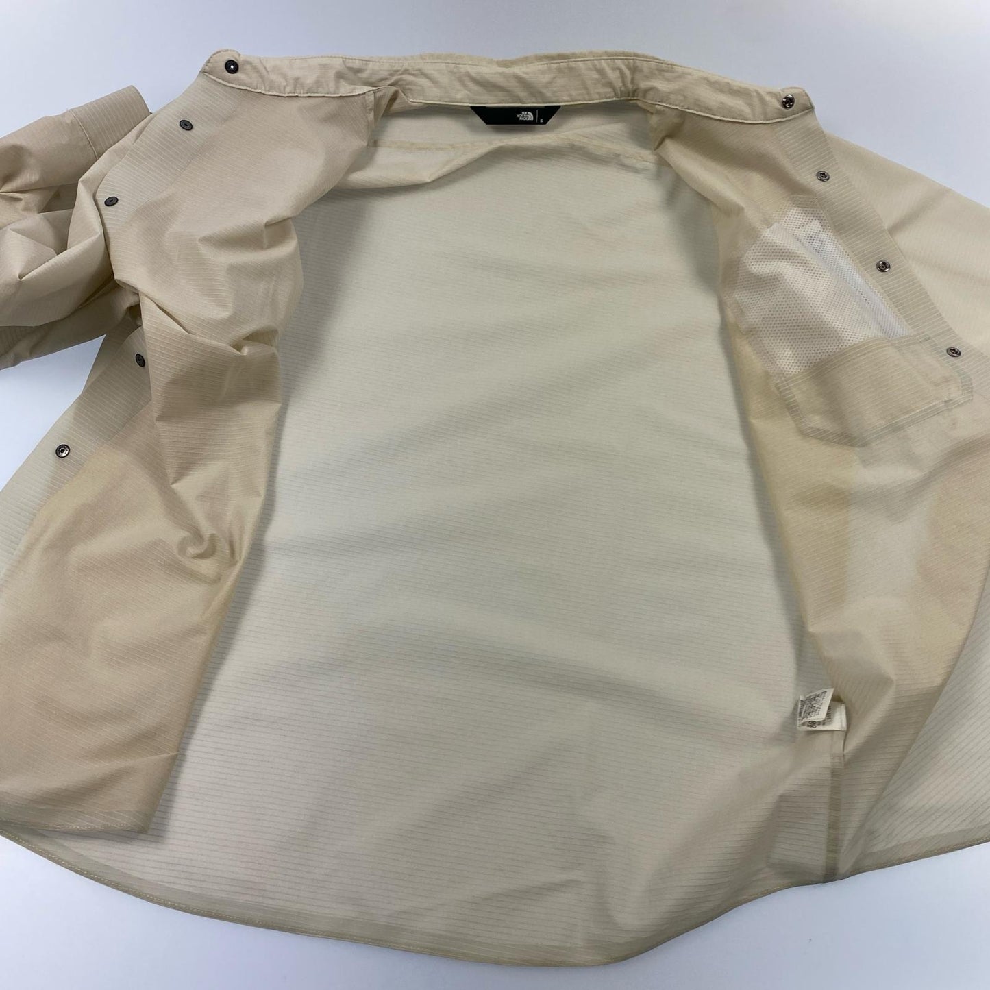 【中古】THE NORTH FACE | ザ・ノースフェイス L/S PARAM SHIRT 長袖シャツ NR12201 アイボリー サイズ:S