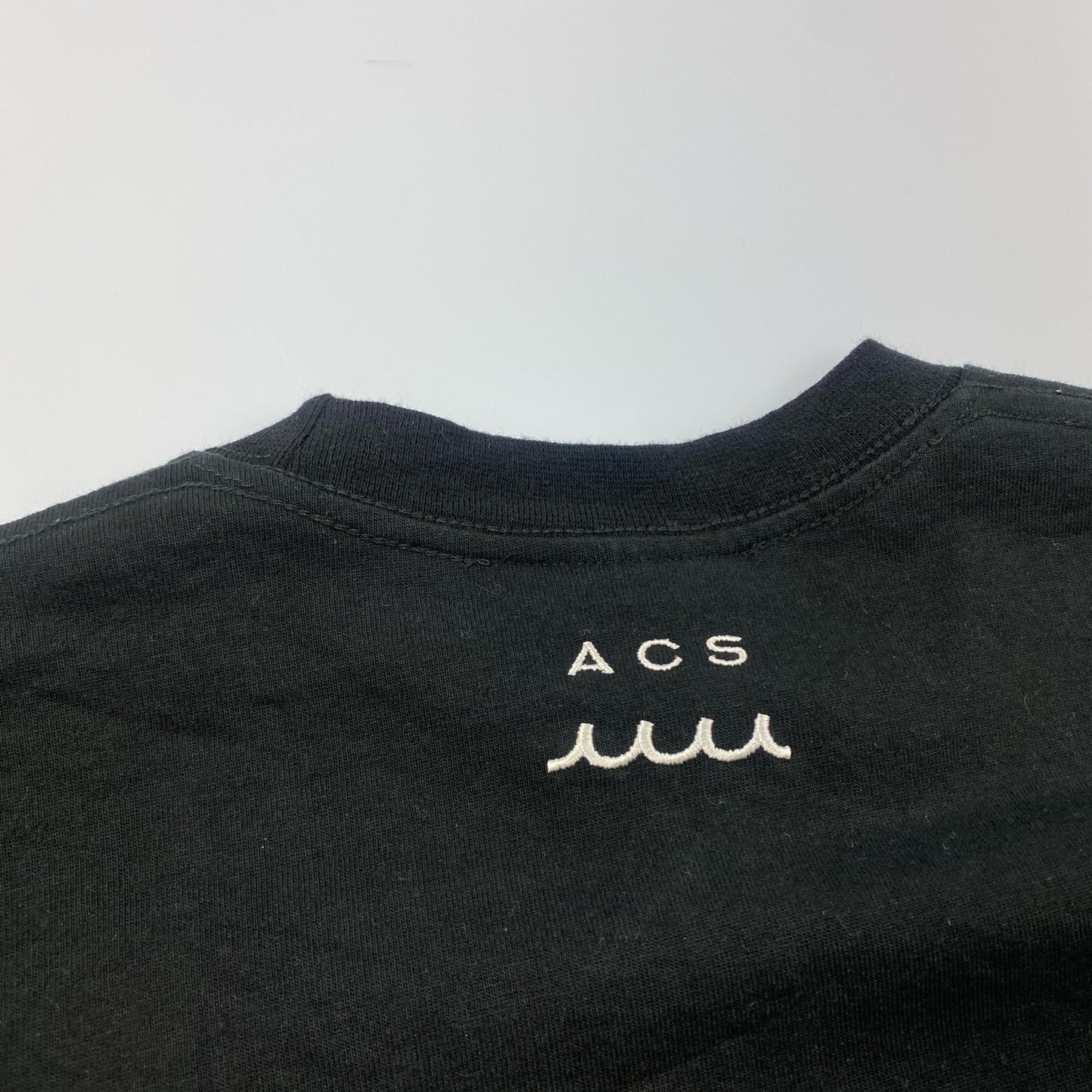 【中古】ACANTHUS | アカンサス OLD LOGO TEE 半袖Tシャツ MA2524 年式:2025S/S ×muta×PRO-TAG ブラック サイズ:M