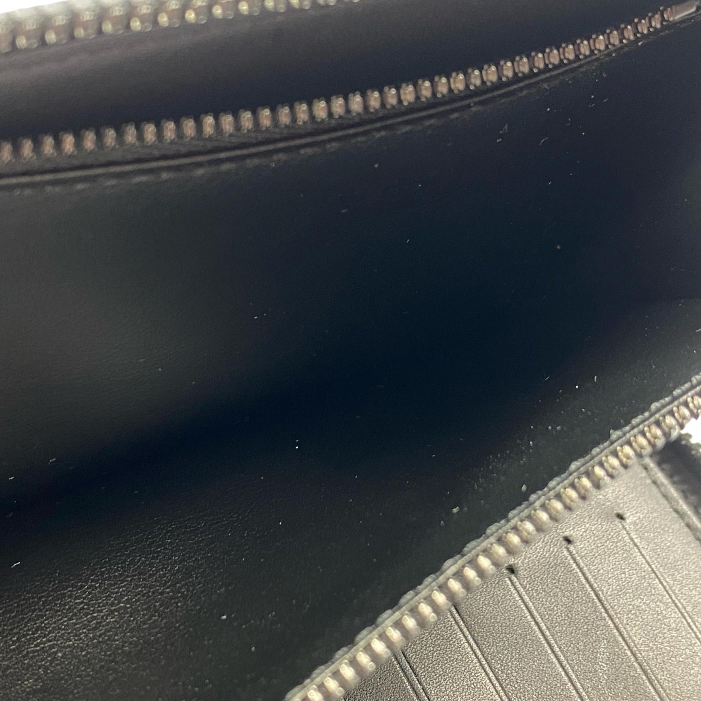 【中古】LOUIS VUITTON | ルイ・ヴィトン ジッピーウォレットヴェルティカル 長財布 M62902 モノグラム シャドウ CA5108 ラウンドファスナー長財布