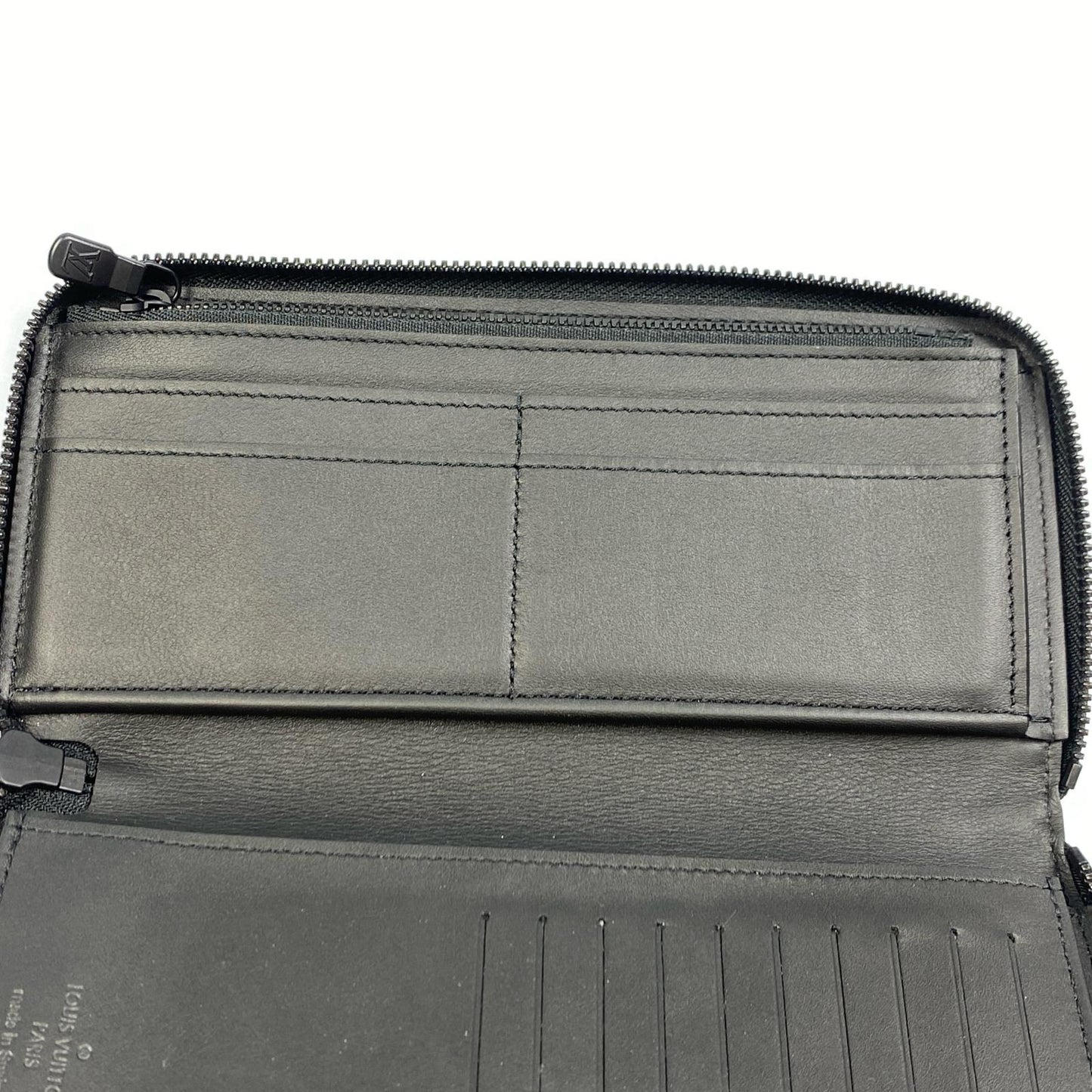 【中古】LOUIS VUITTON | ルイ・ヴィトン ジッピーウォレットヴェルティカル 長財布 M62902 モノグラム シャドウ CA5108 ラウンドファスナー長財布