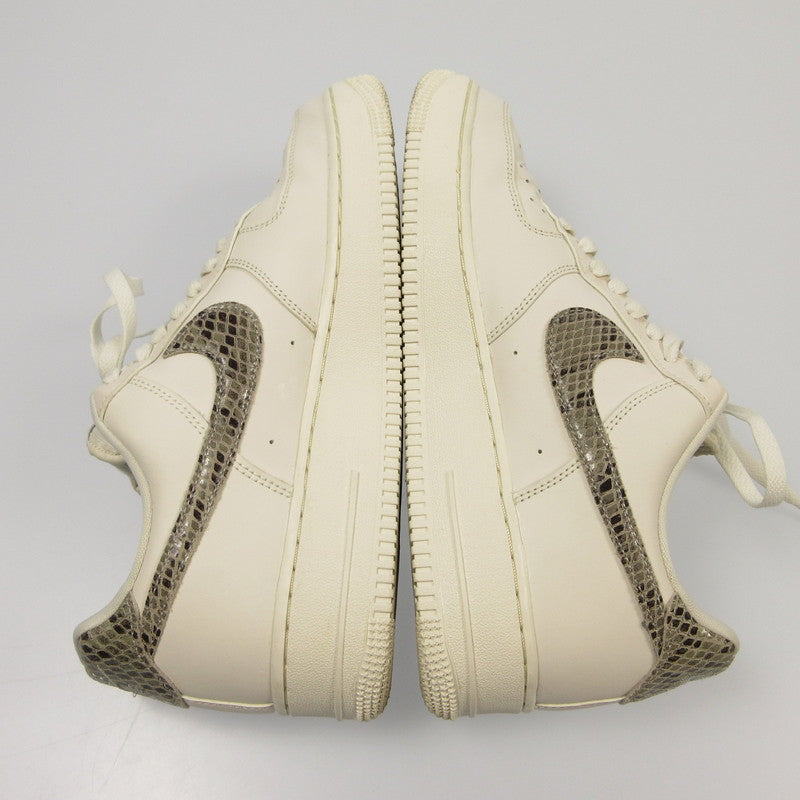 【中古】NIKE | ナイキ WMNS AIR FORCE 1 07 スニーカー DD8959-002 ホワイト 27.5cm