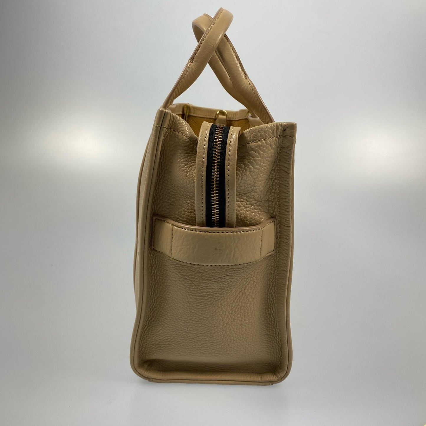【中古】MARC JACOBS | マークジェイコブス THE LEATHER MEDIUM TOTE BAG その他バッグ H004L01PF21 ショルダー欠品 ベージュ