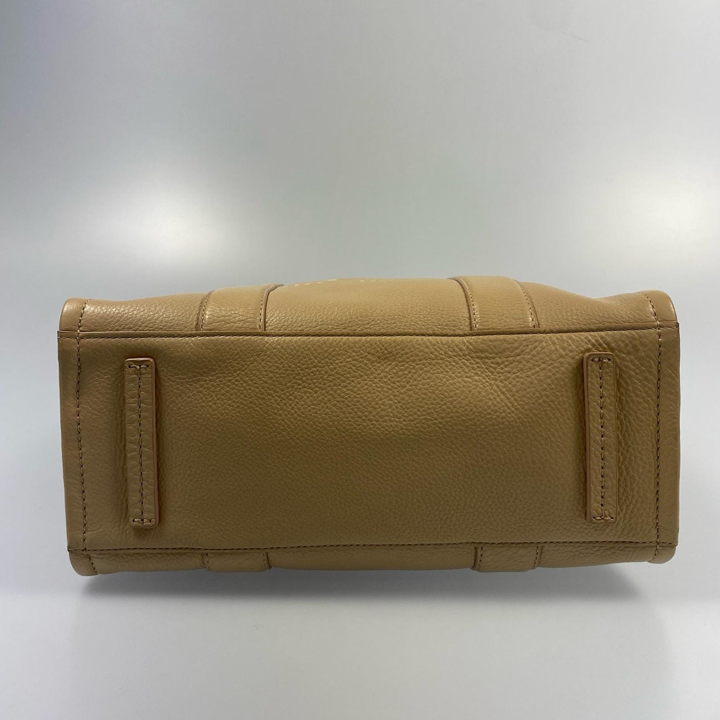 【中古】MARC JACOBS | マークジェイコブス THE LEATHER MEDIUM TOTE BAG その他バッグ H004L01PF21 ショルダー欠品 ベージュ