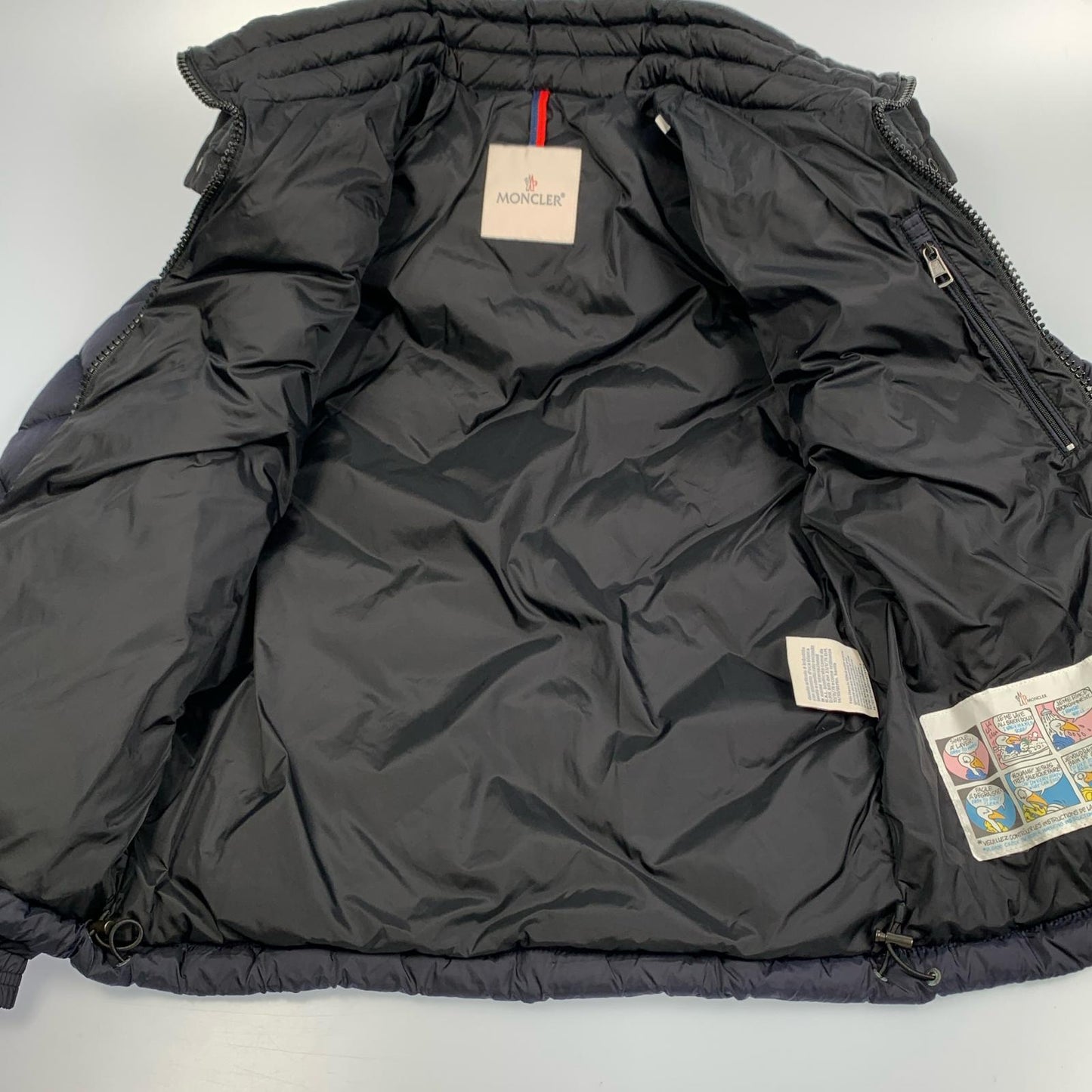 【中古】MONCLER | モンクレール MORANDIERES ダウンジャケット D20914131805 国内正規品 2018A/W サイズ:0 ネイビー