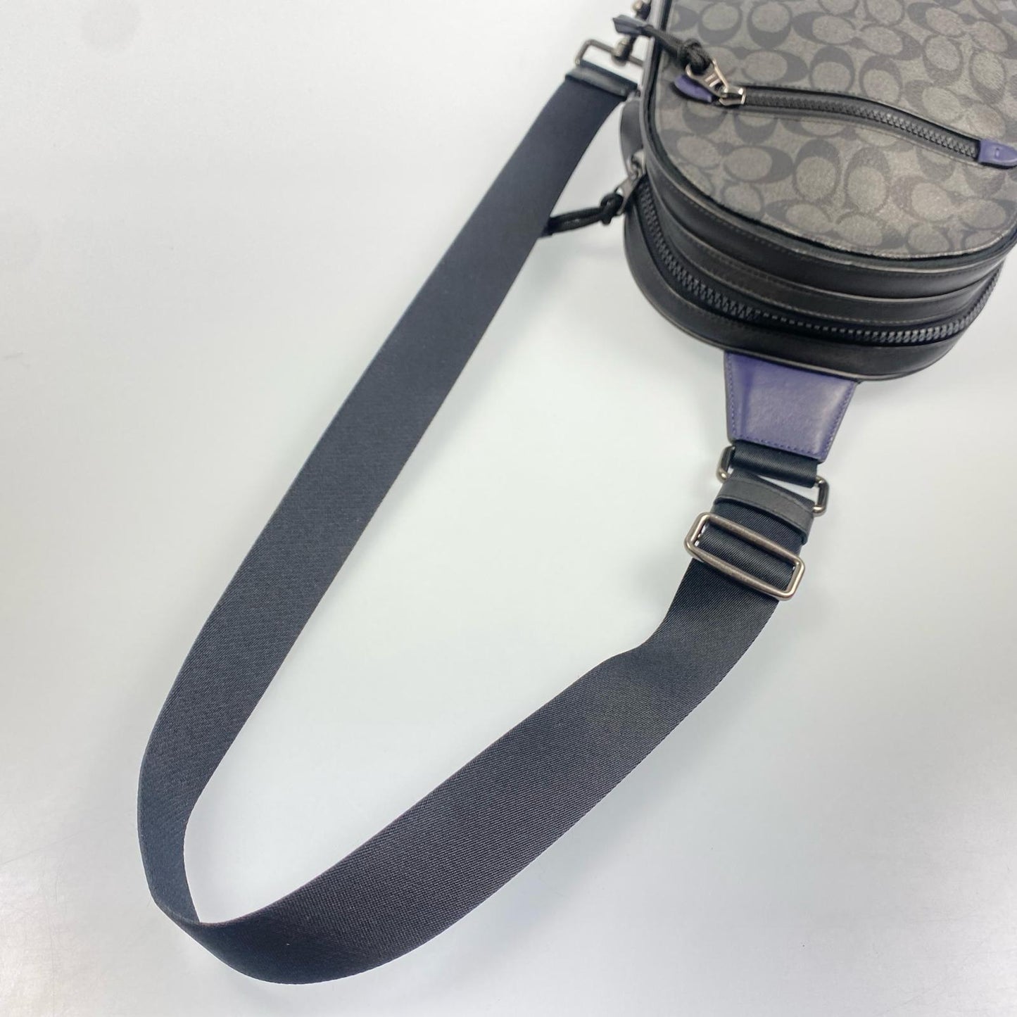 【中古】COACH | コーチ グラハムパック ショルダーバッグ F83135 シグネチャーPVC
