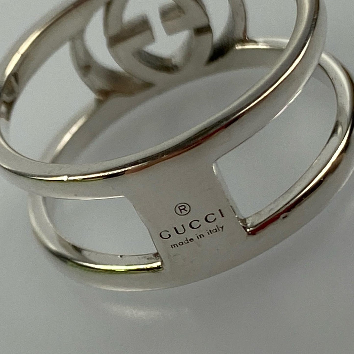 【中古】GUCCI | グッチ インターロッキングGスリムオープンバンド リング・指輪 298036