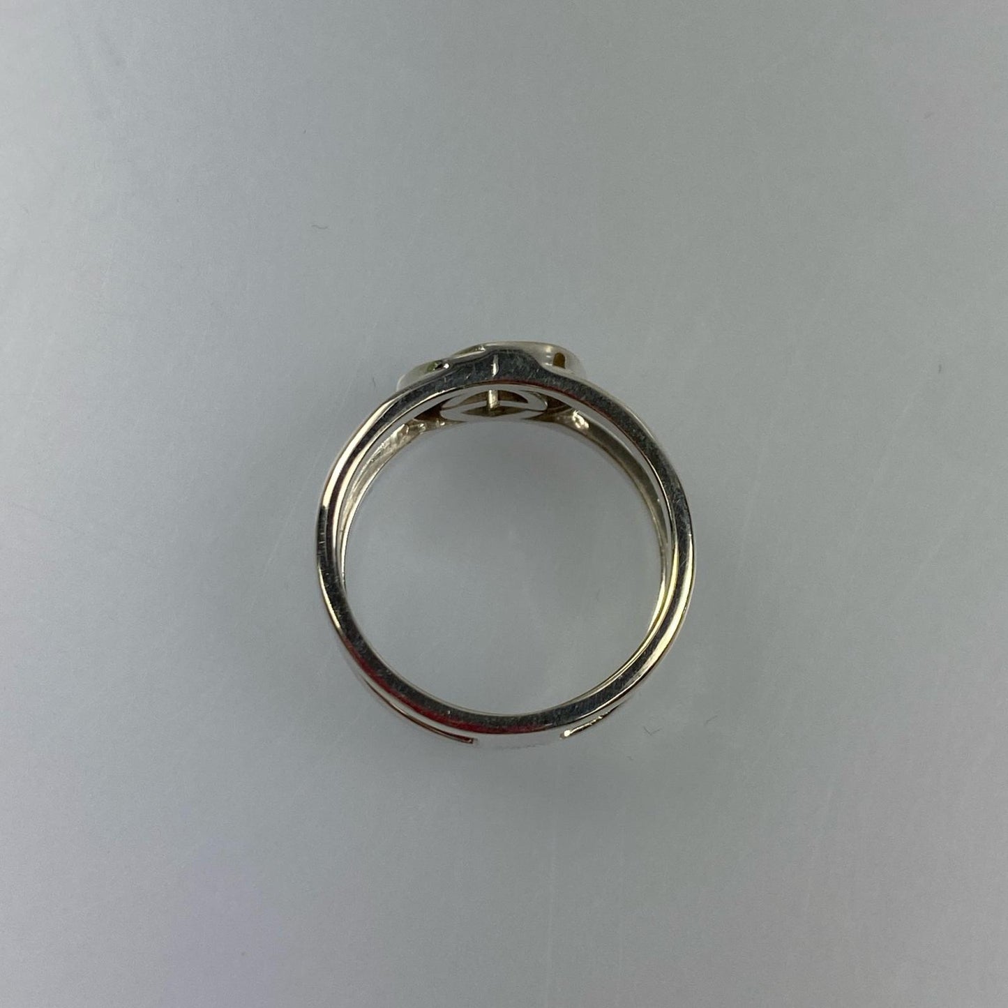 【中古】GUCCI | グッチ インターロッキングGスリムオープンバンド リング・指輪 298036