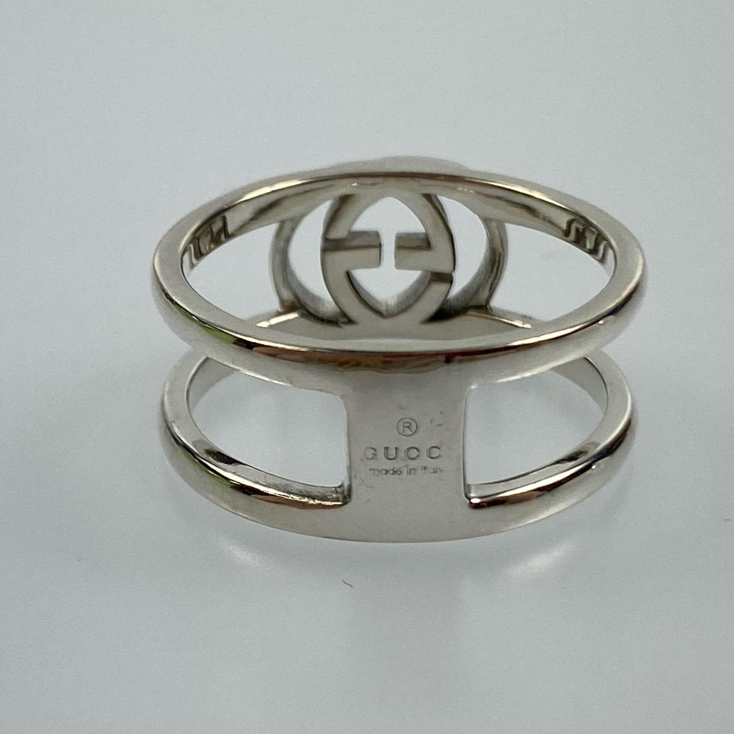 【中古】GUCCI | グッチ インターロッキングGスリムオープンバンド リング・指輪 298036