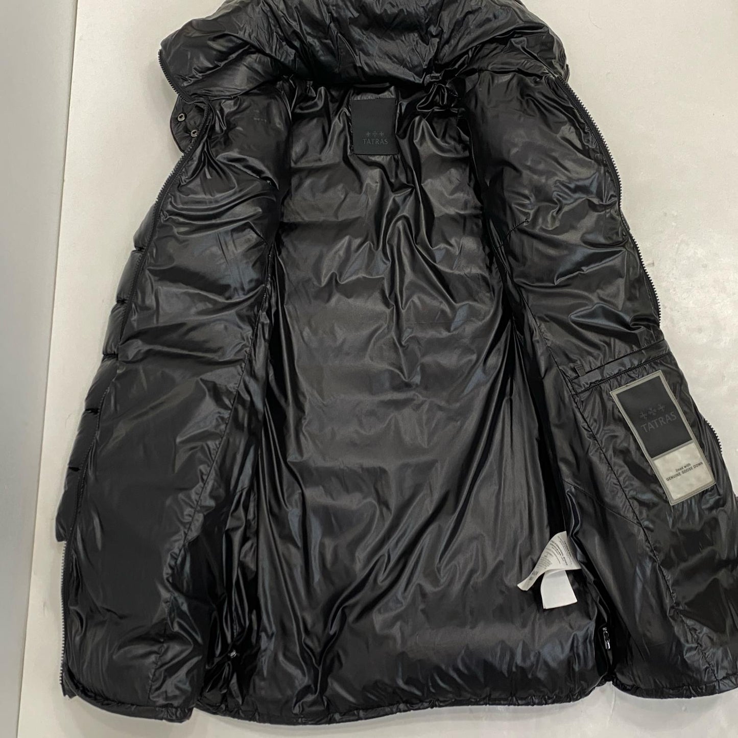 【中古】TATRAS | タトラス BABILA ダウンジャケット LTAT23A4693-D 2023A/W 国内正規品 ブラック サイズ:1