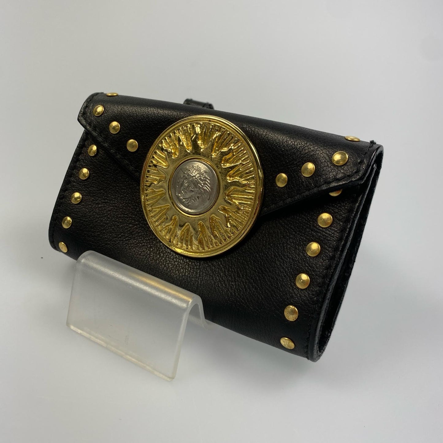【中古】VERSACE | ヴェルサーチ メデューサスタッズ ポーチ