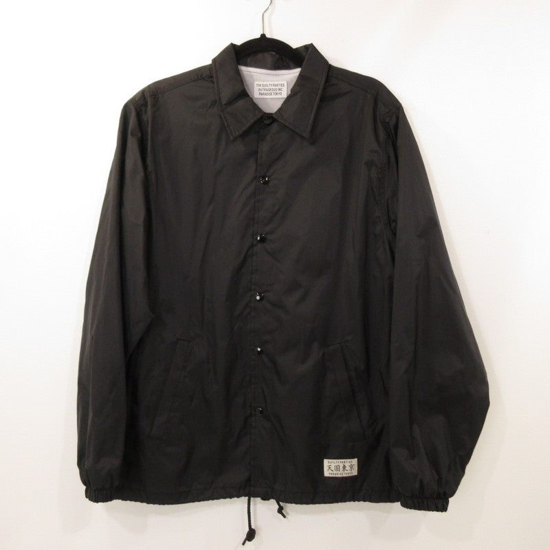 【中古】WACKO MARIA | ワコマリア 天国東京 COACH JACKET その他アウター 23FWE-WMO-BL01 オールドイングリッシュロゴ ブラック サイズ:M
