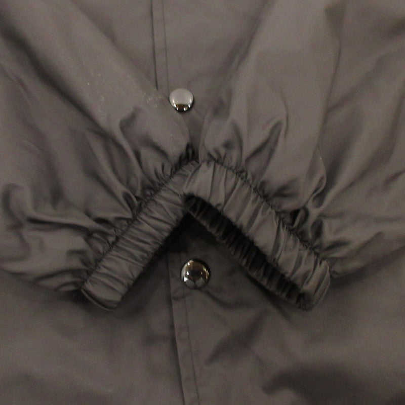 【中古】WACKO MARIA | ワコマリア 天国東京 COACH JACKET その他アウター 23FWE-WMO-BL01 オールドイングリッシュロゴ ブラック サイズ:M