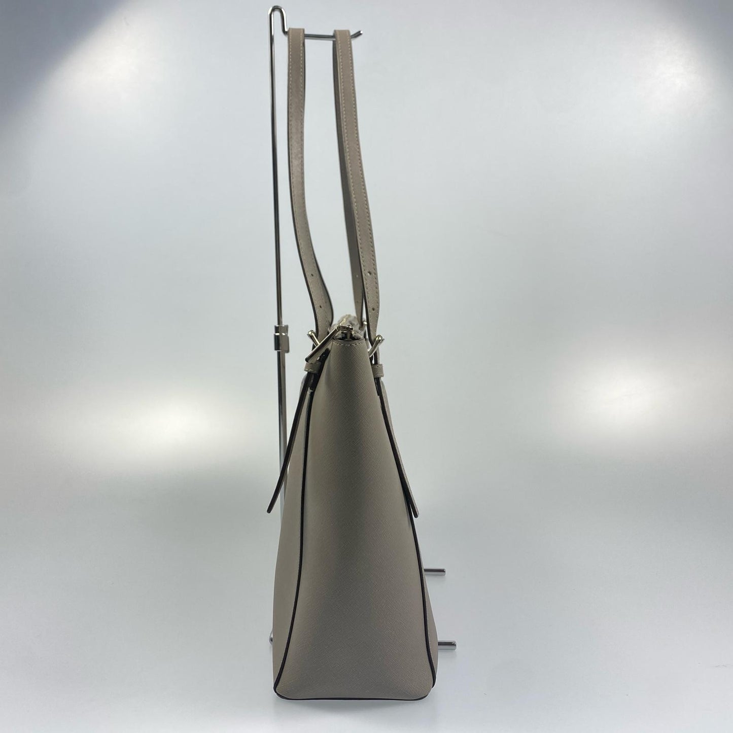 【中古】Michael Kors | マイケルコース VOYAGER LG EW TZ TOTE トートバッグ 30T9SV6T9L グレー