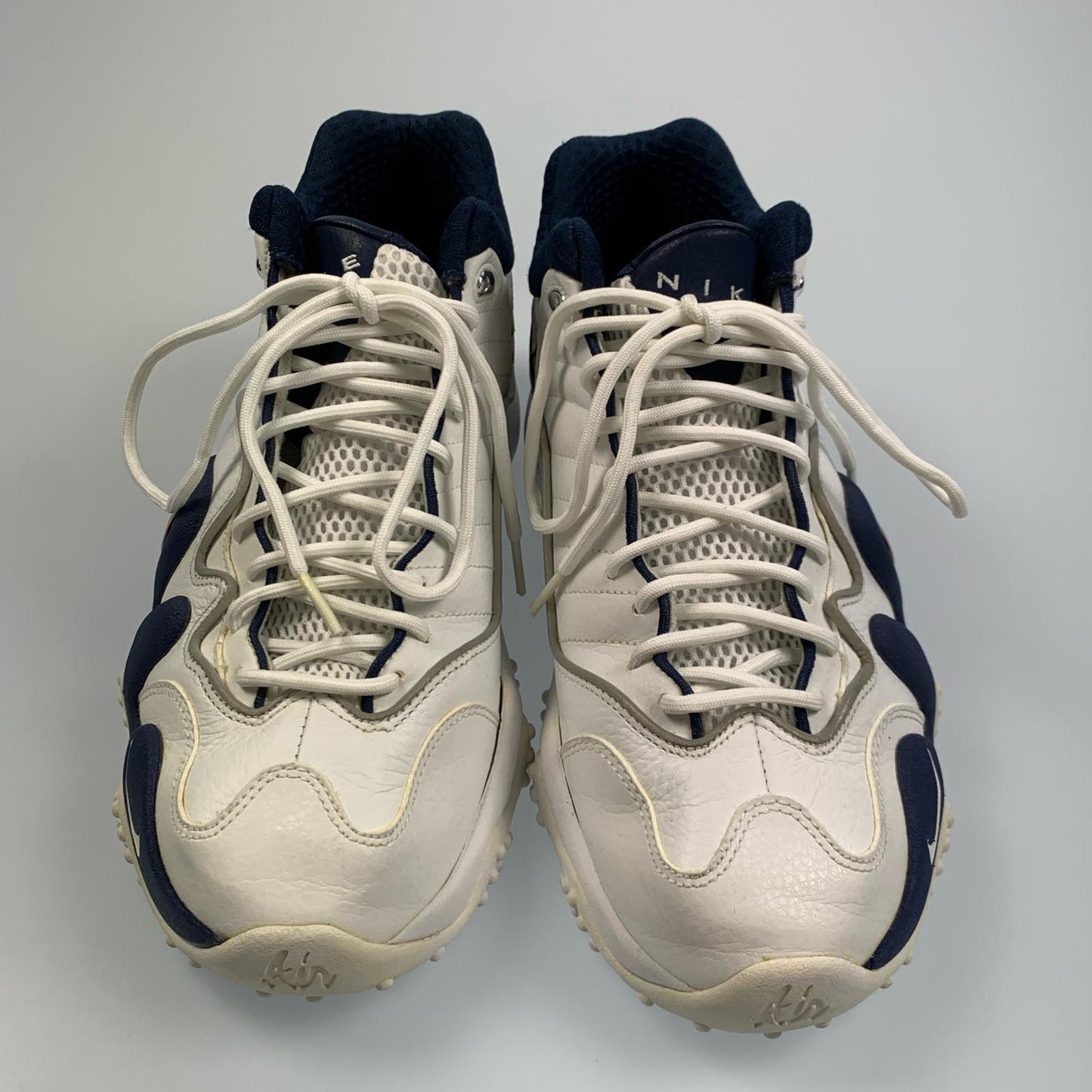 【中古】NIKE | ナイキ ZOOM UPTEMPO 5 PREMIUM スニーカー 366570-141 サイズ:26.0cm ホワイト 26cm サイズ:26