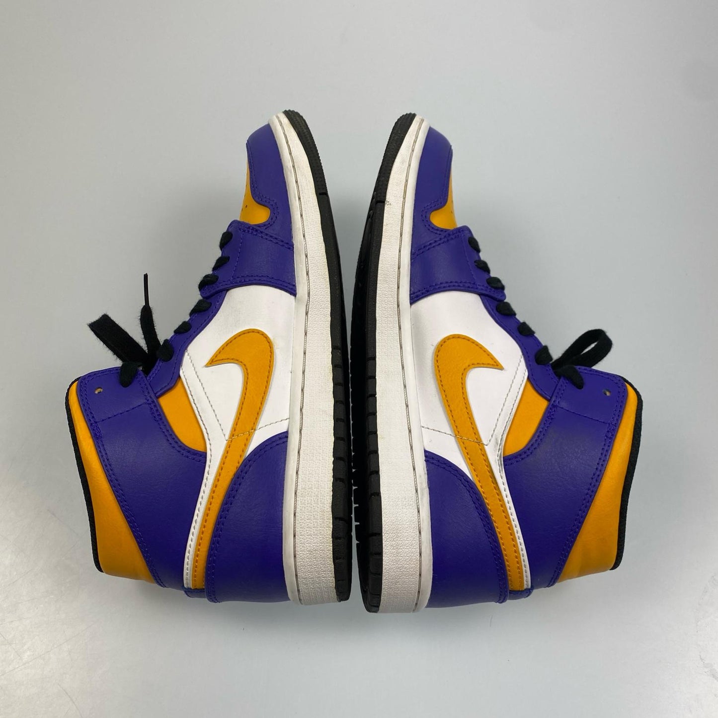 【中古】NIKE | ナイキ AIR JORDAN 1 MID LAKERS スニーカー DQ8426-517 年式:2022A/W マルチカラー 25.5cm