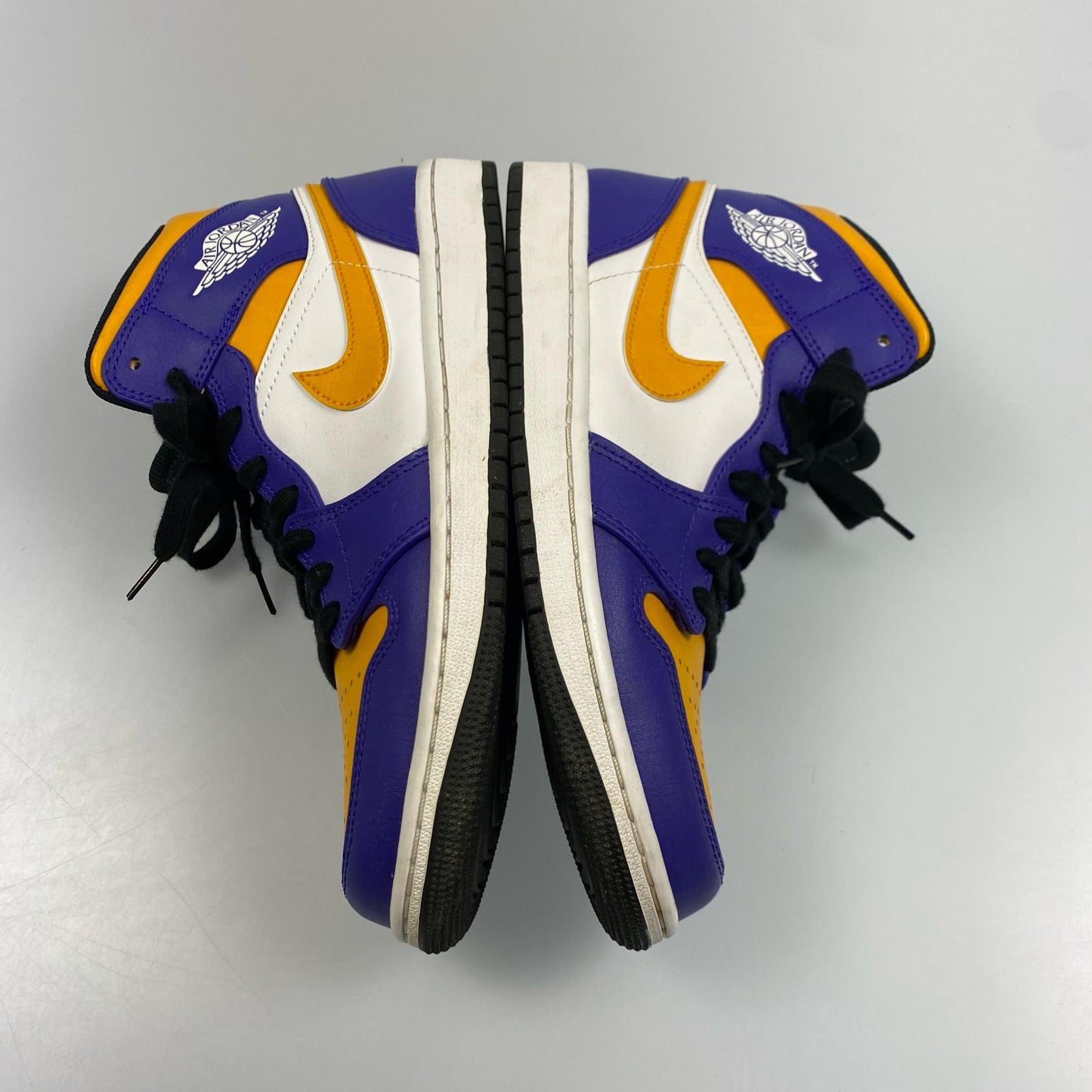 【中古】NIKE | ナイキ AIR JORDAN 1 MID LAKERS スニーカー DQ8426-517 年式:2022A/W マルチカラー 25.5cm