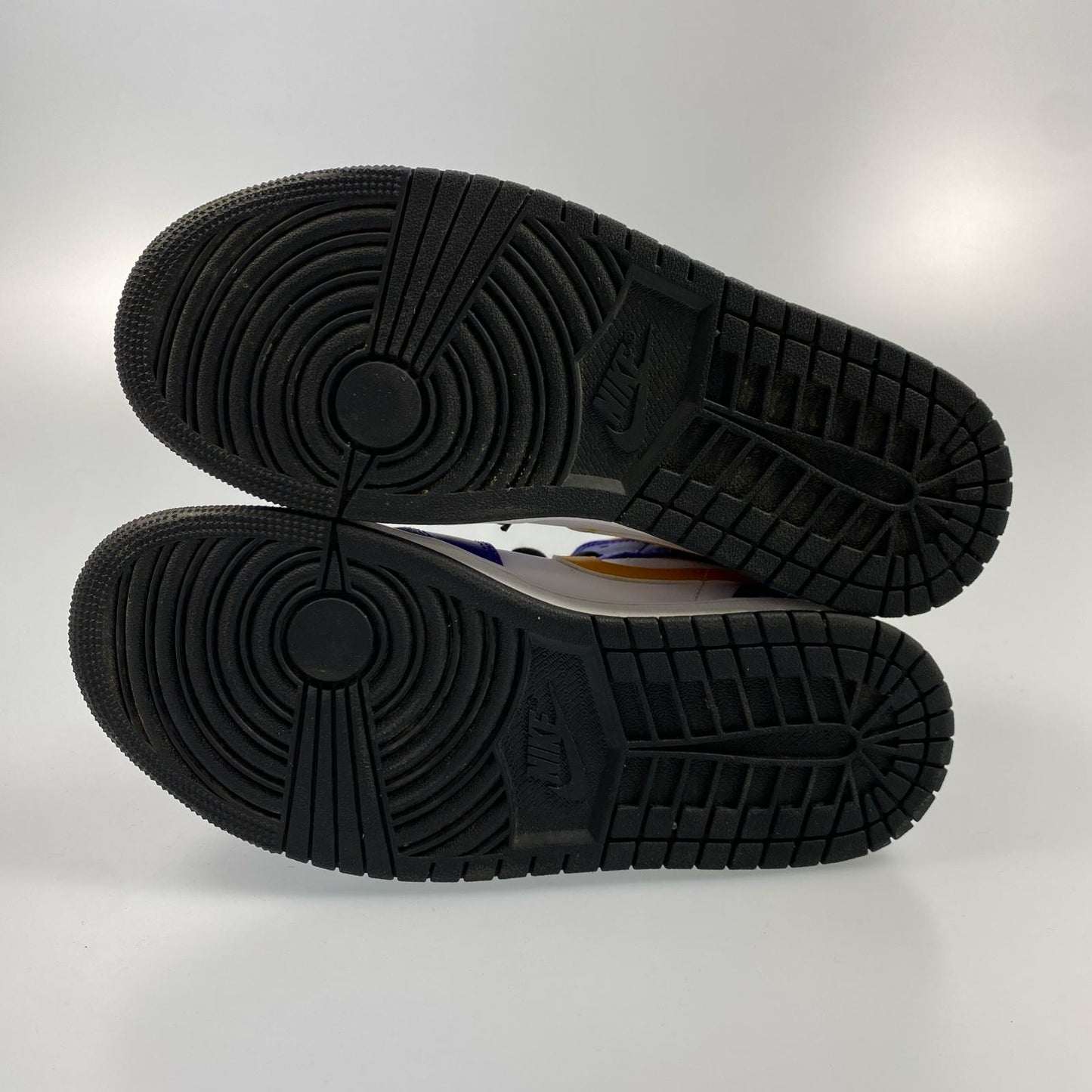 【中古】NIKE | ナイキ AIR JORDAN 1 MID LAKERS スニーカー DQ8426-517 年式:2022A/W マルチカラー 25.5cm