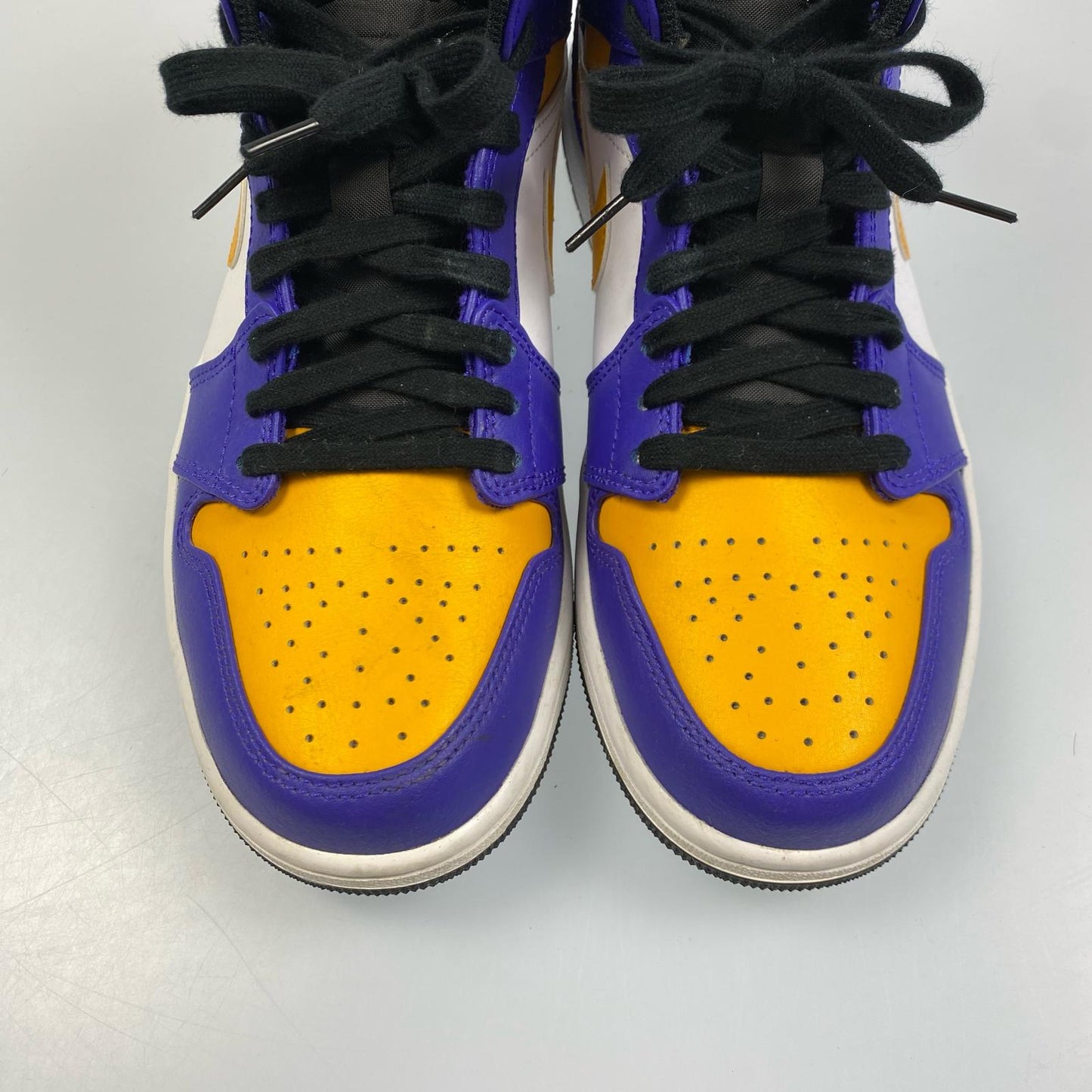 【中古】NIKE | ナイキ AIR JORDAN 1 MID LAKERS スニーカー DQ8426-517 年式:2022A/W マルチカラー 25.5cm