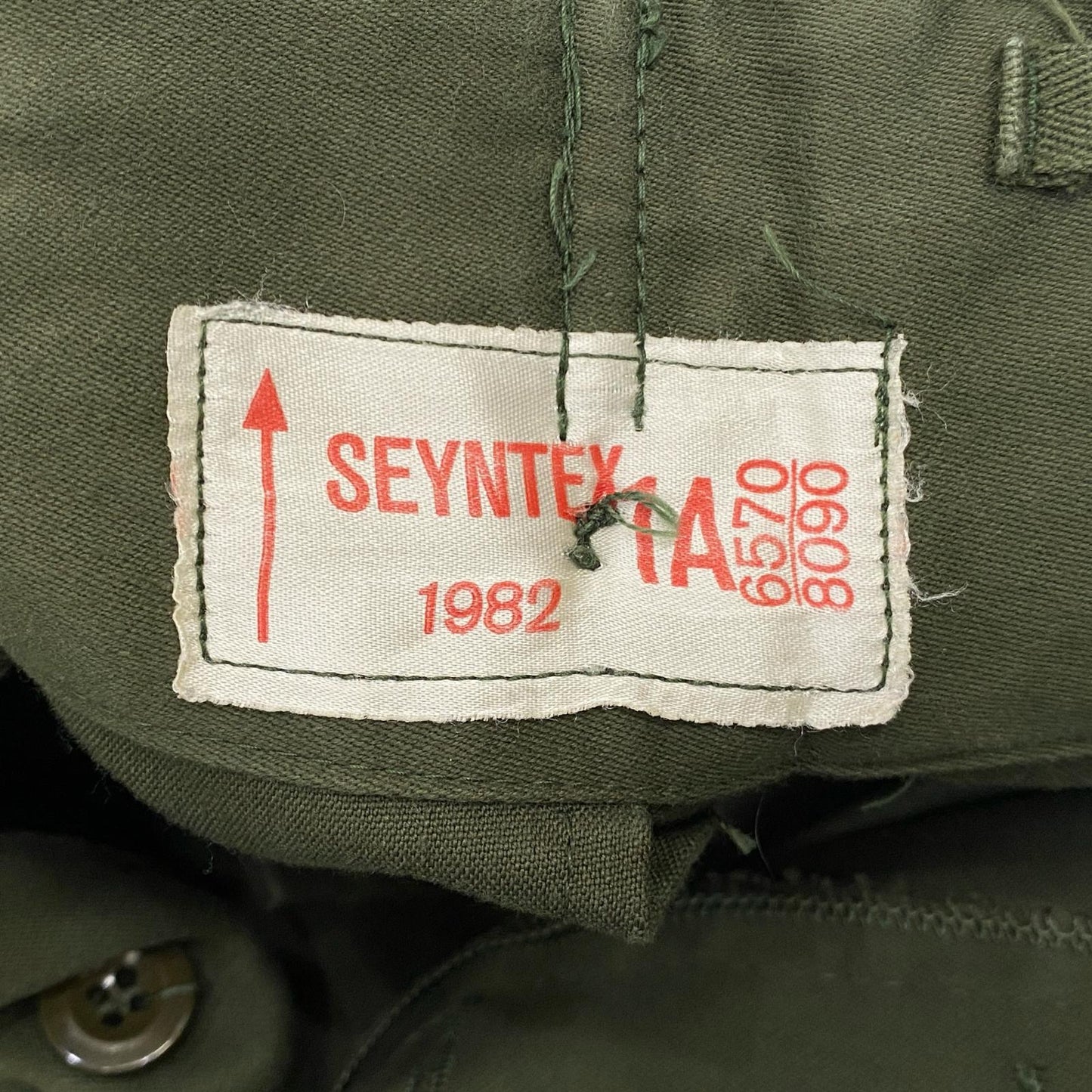 【中古】MILITARY衣料 | ミリタリーイリョウ M-64 カーゴパンツ ベルギー軍 SEYNTEX社 1982年製 オリーブ