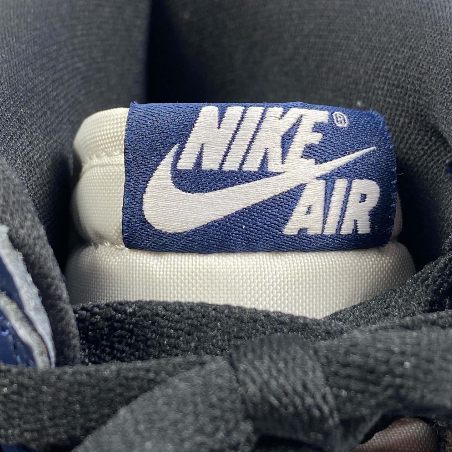 【中古】NIKE | ナイキ AIR JORDAN 1 RETRO HIGH OG スニーカー DZ5485-401 2024A/W 27.5cm ネイビー 27.5cm