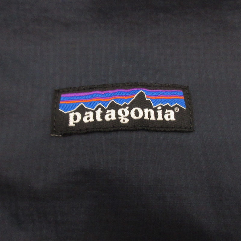 【中古】patagonia | パタゴニア シェルド・マイクロディニ・ジャケット ナイロンジャケット 26215 リバーシブル ネイビー サイズ:L