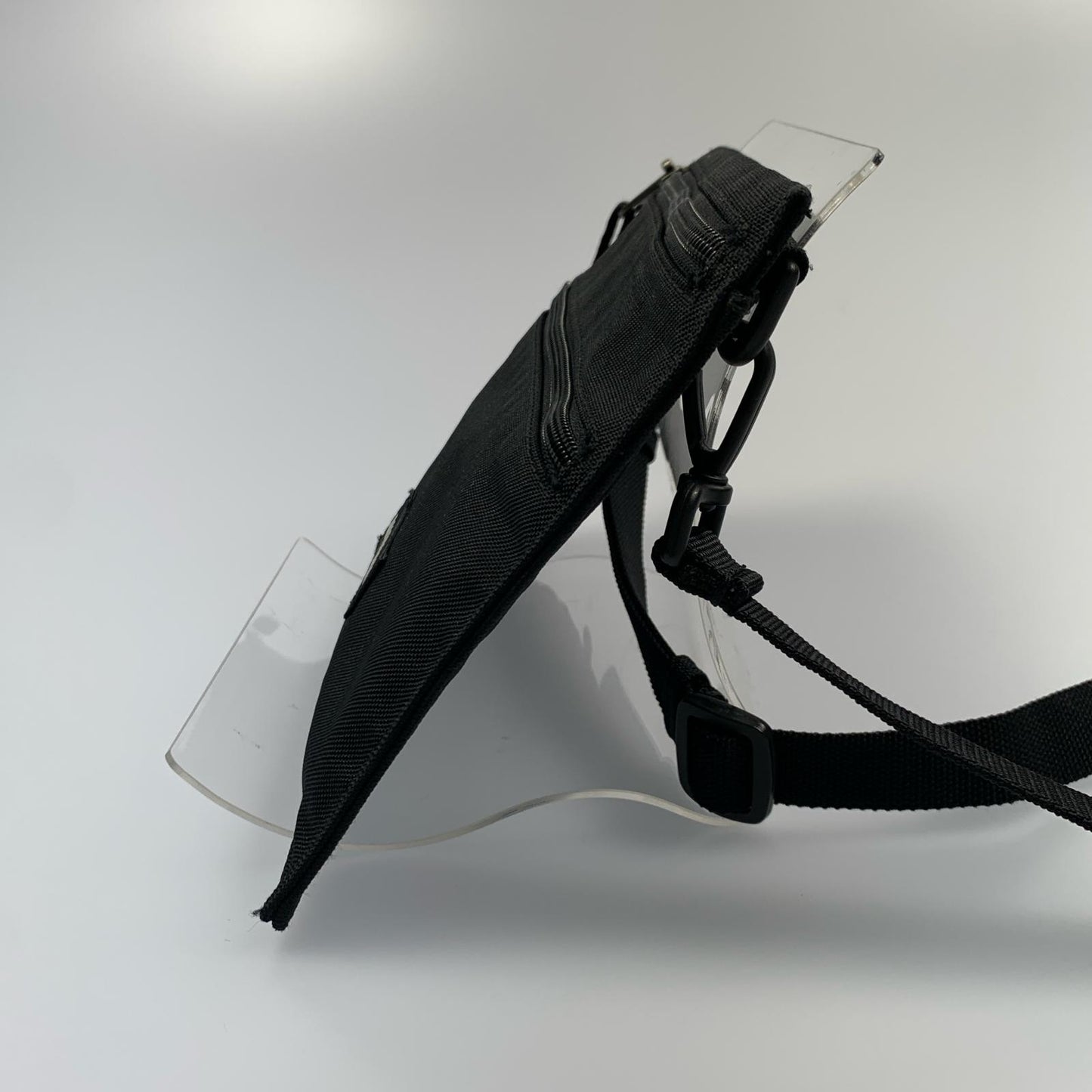 【中古】BALENCIAGA | バレンシアガ EXPLORER POUCH その他バッグ 618379