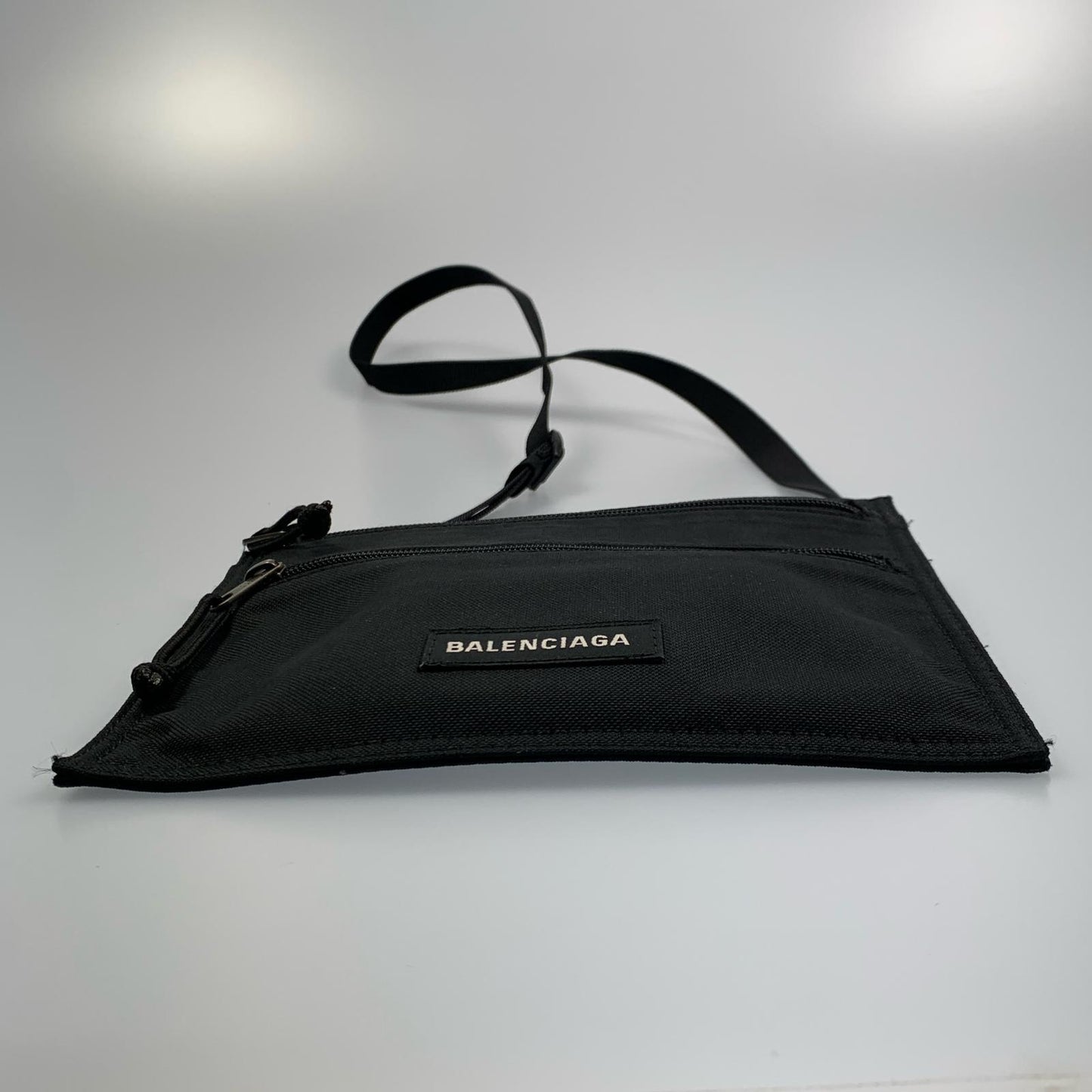 【中古】BALENCIAGA | バレンシアガ EXPLORER POUCH その他バッグ 618379