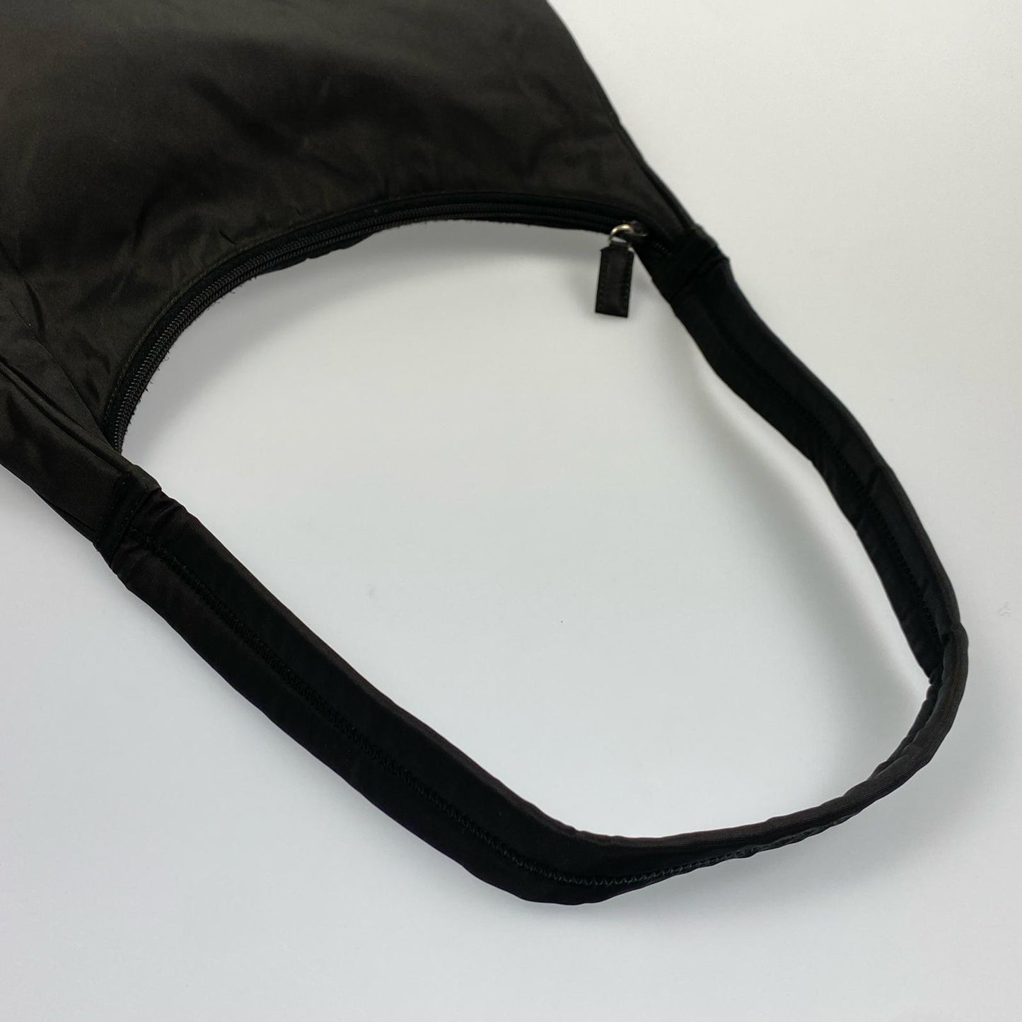【中古】PRADA | プラダ ボディバッグ B8498 ワンショルダーバッグ ブラック
