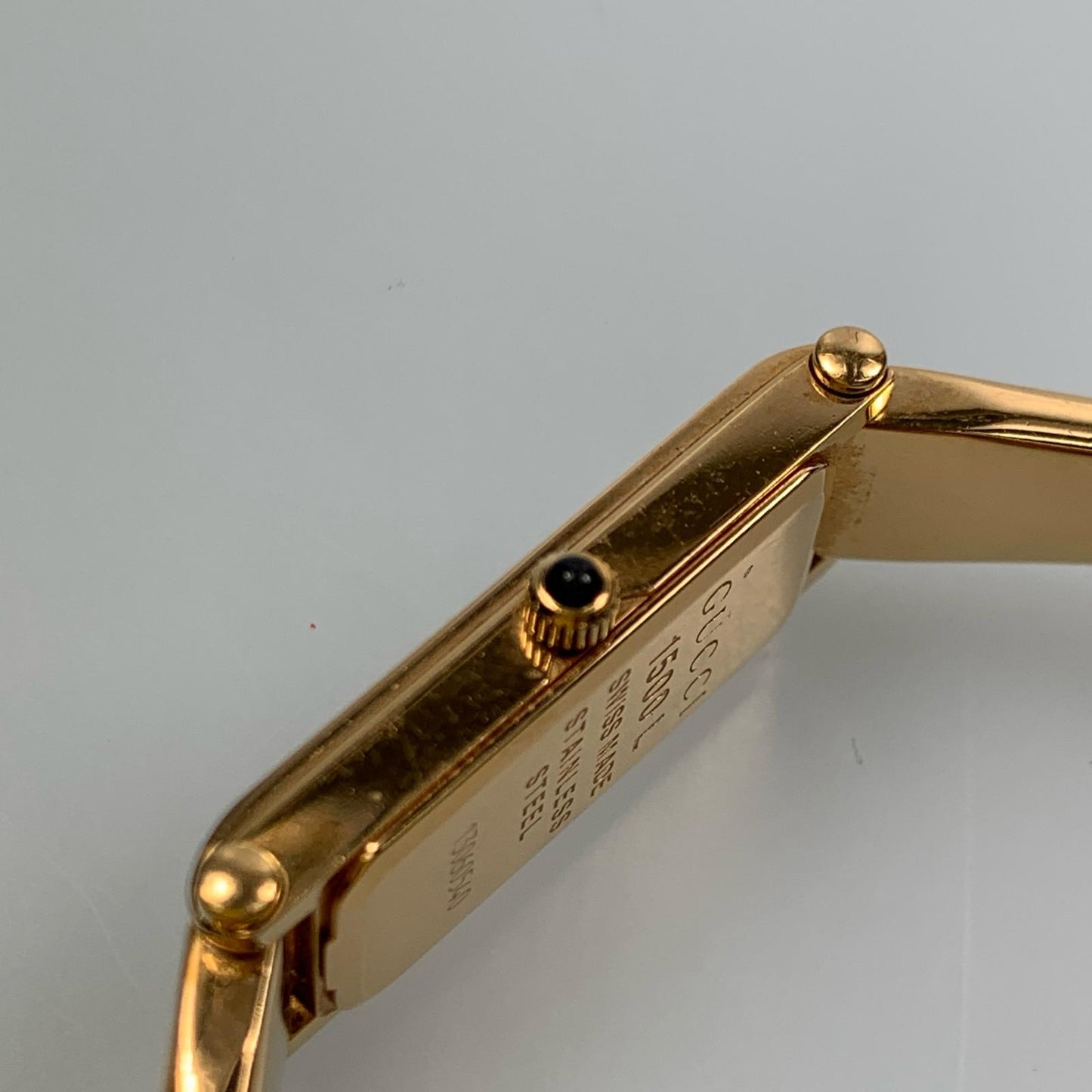 【中古】GUCCI | グッチ 腕時計 1500L アナログクォーツ ゴールド