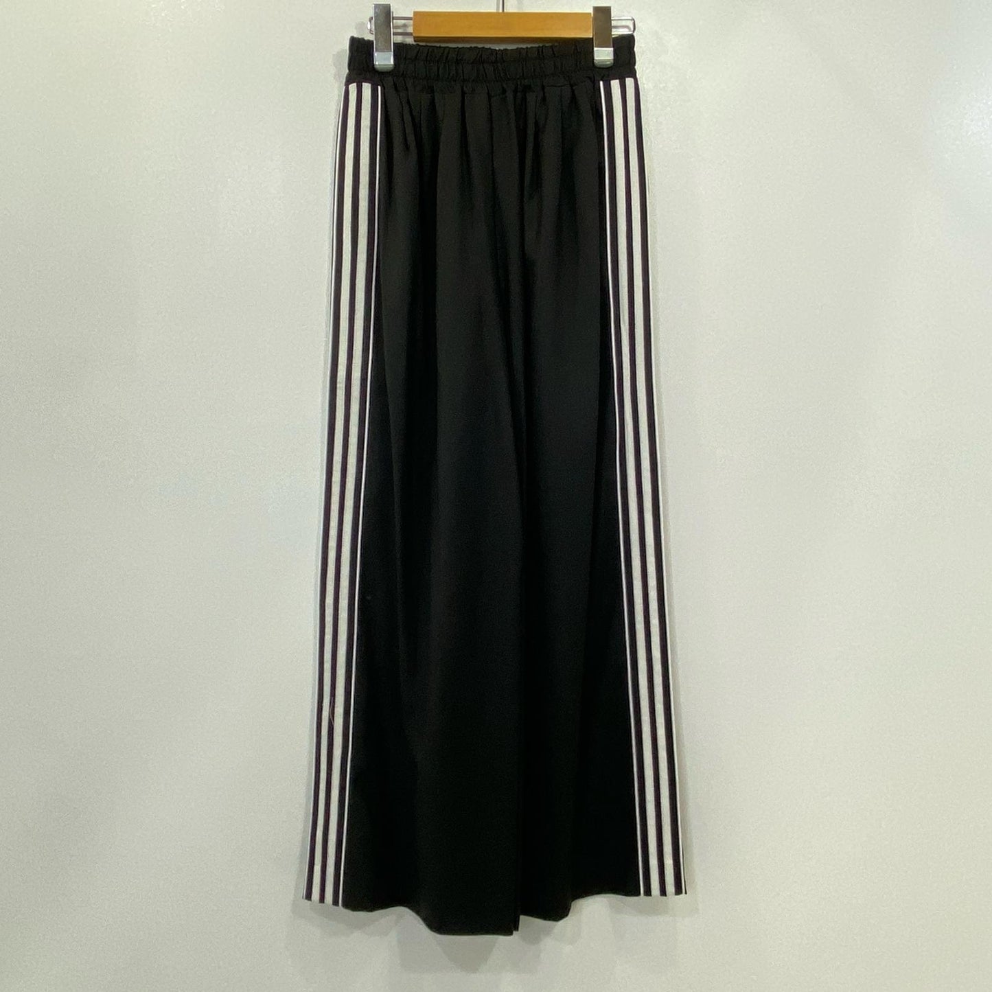 【中古】furfur | ファーファー カラーラインパンツ パンツ RWFP244116 トラックパンツ 2024S/S ブラック