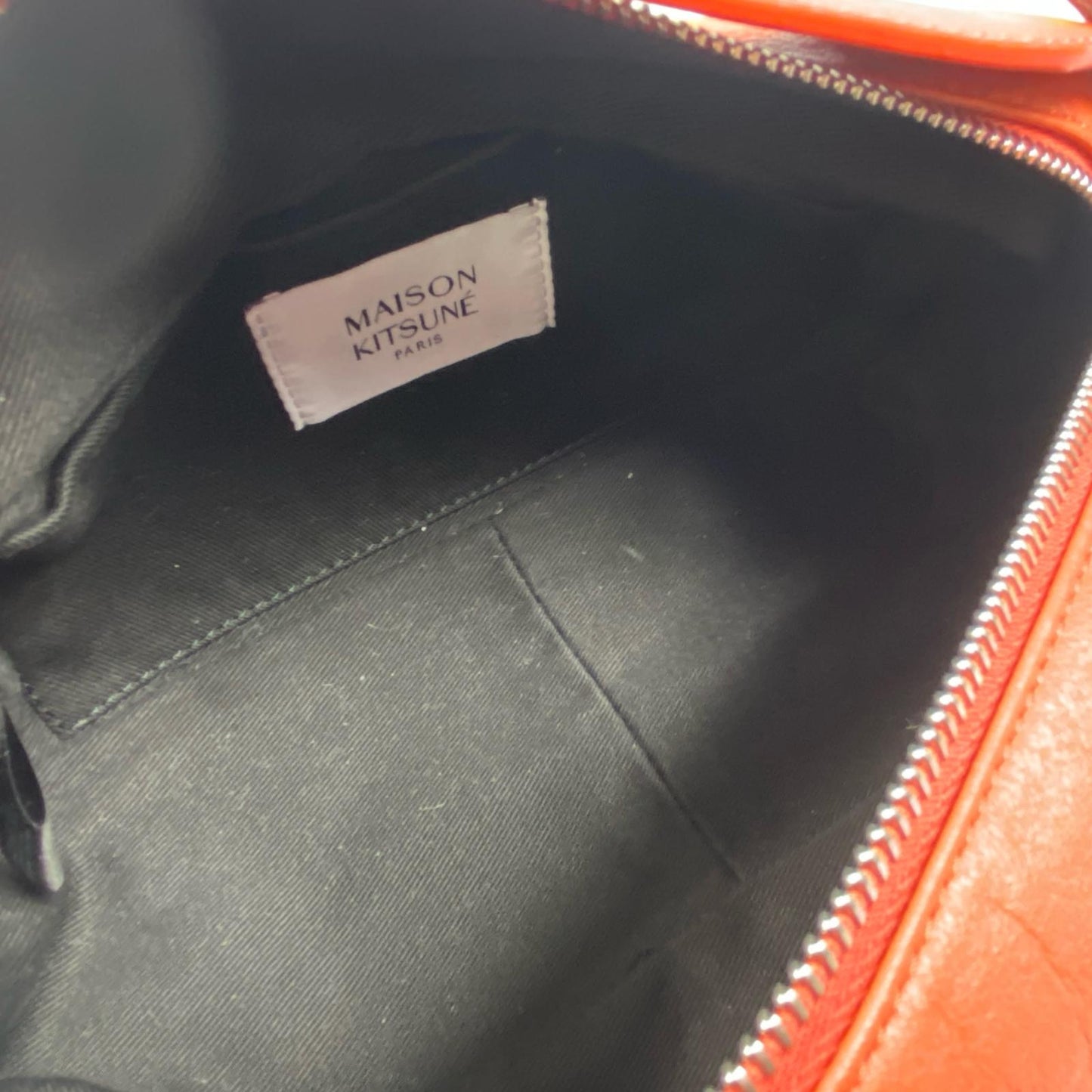 【中古】MAISON KITSUNE | メゾンキツネ CLOUD バッグ ショルダーバッグ MW05151LC0045 レッド
