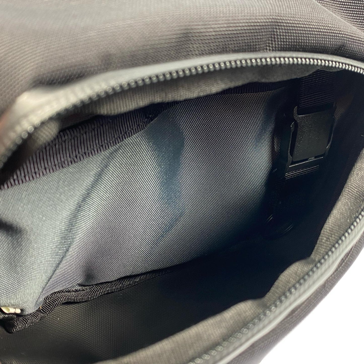 【中古】BRIEFING | ブリーフィング MFC CROSS BODY BAG WR ショルダーバッグ BRA231L44 ブラック