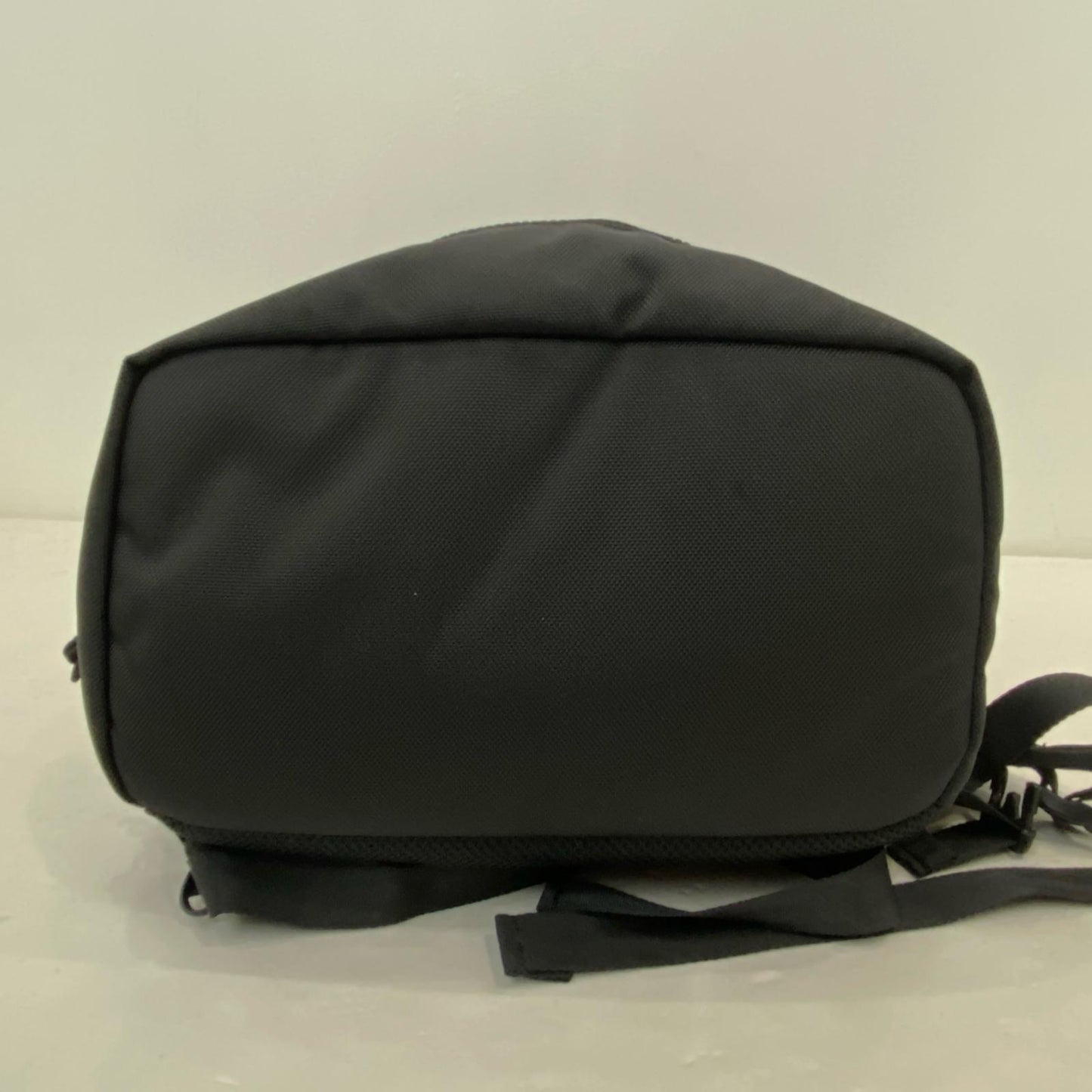 【中古】NEW ERA | ニューエラ ボックスパック SIEG ZEON リュック・デイパック ブラック