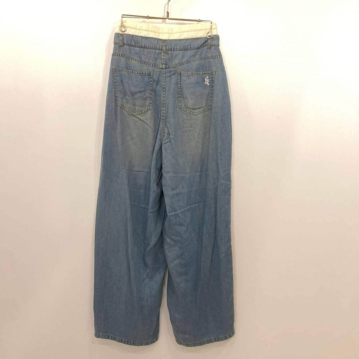 【中古】 LAYERED LOOSE DENIM パンツ 592532400101-01 2025S/S ブルー サイズ:M