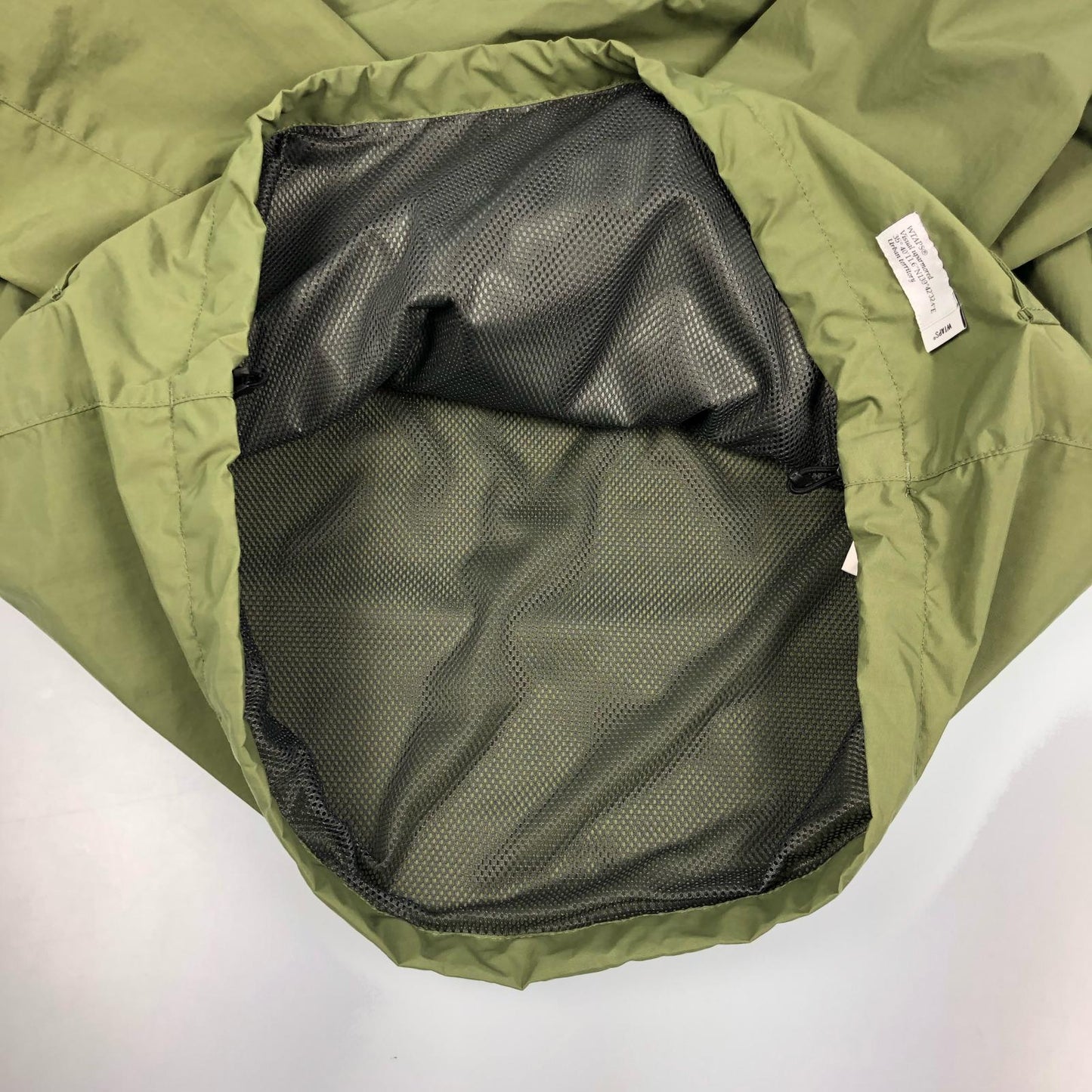 【中古】W)TAPS | ダブルタップス SBS / Jacket / Nylon. Taffeta. Brackets その他アウター 232WVDT-JKM03 2023A/W グリーン サイズ:2