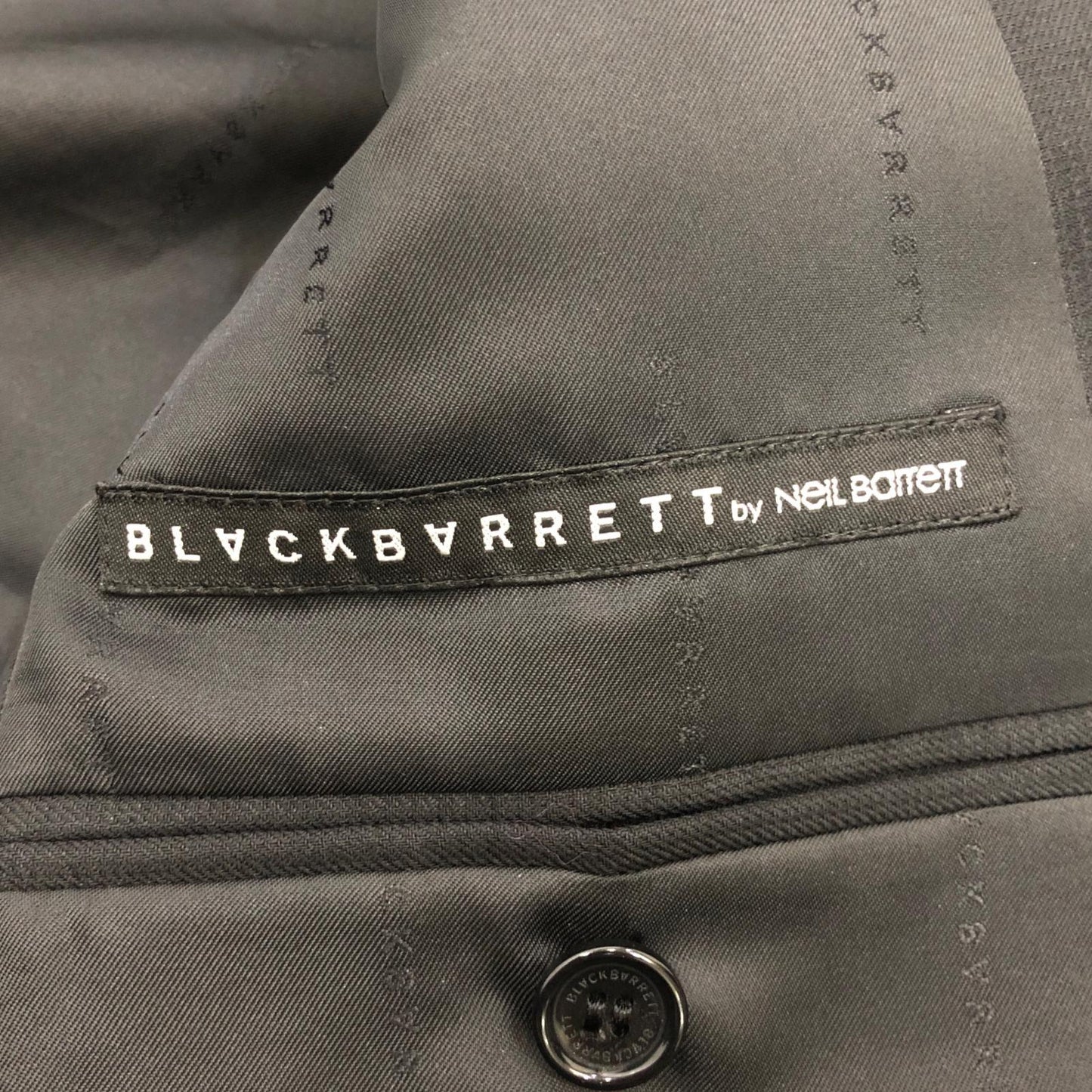 【中古】BLACKBARRETT by NEIL BARRETT | ブラックバレットバイニールバレット セットアップ R1D12-205-09 ブラック サイズ:1