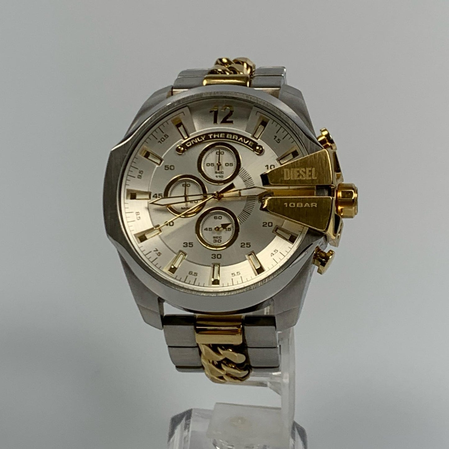【中古】DIESEL | ディーゼル MEGA CHIEF 腕時計 DZ-4672 シルバー