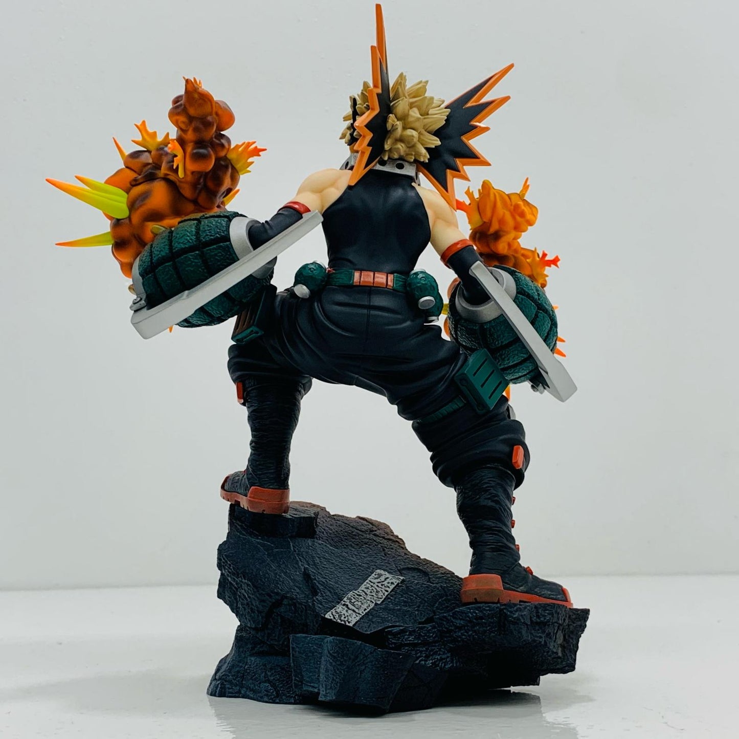 【中古】 僕のヒーローアカデミア フィギュア 爆豪勝己 1/8PVC&ABS製塗装済み完成品【フィギュア】