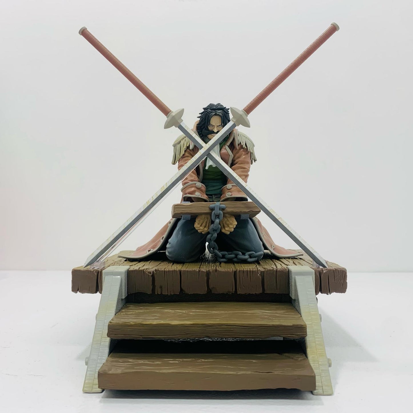 【中古】 ラストワン賞/海賊王ゴールド・ロジャーMASTERLISEEXPIECE「ロジャー海賊団~伝説の海賊~/一番くじワンピース」【フィギュア】