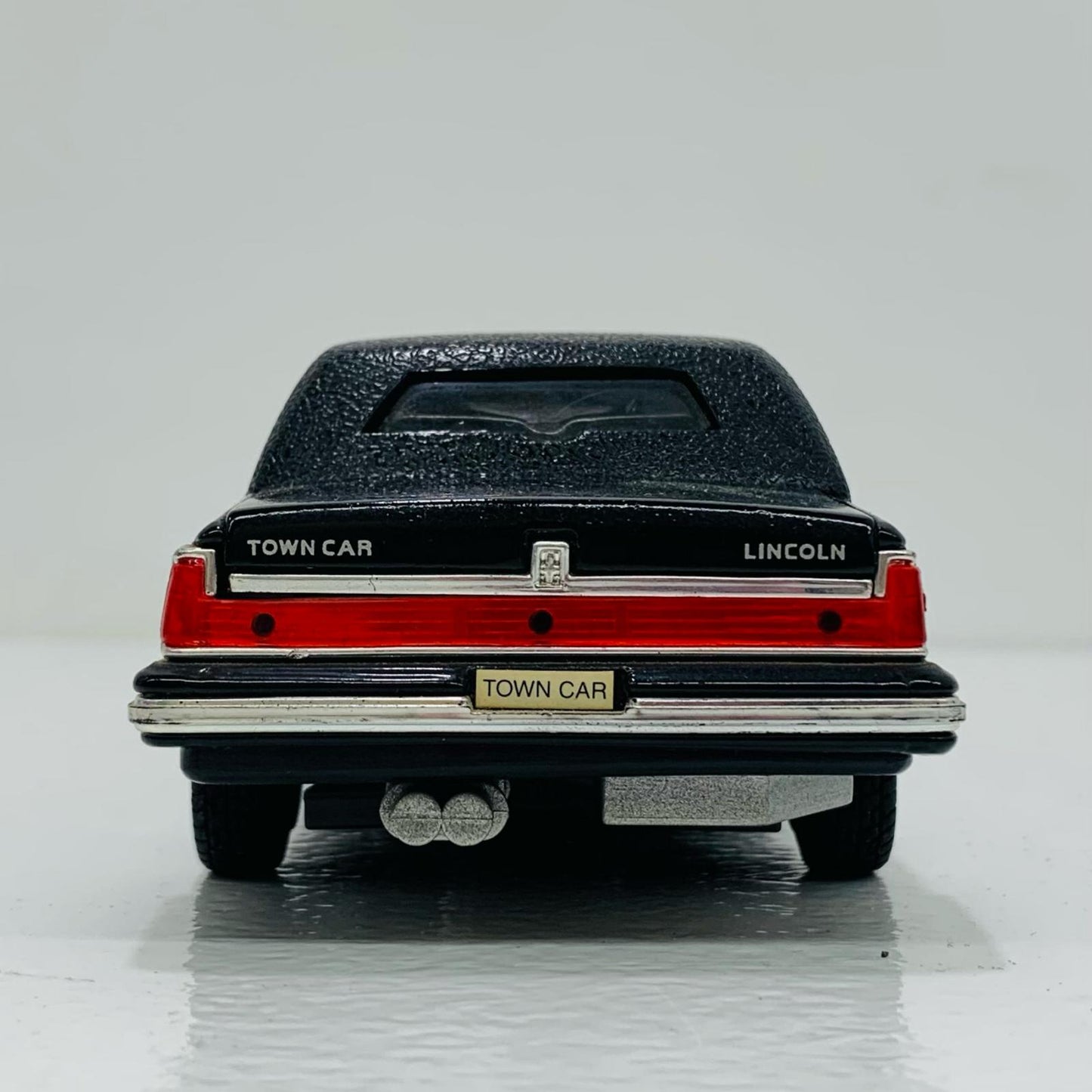 【中古】 1996 Lincoln Limousine ダイキャスト製 1/24SC ミニカ