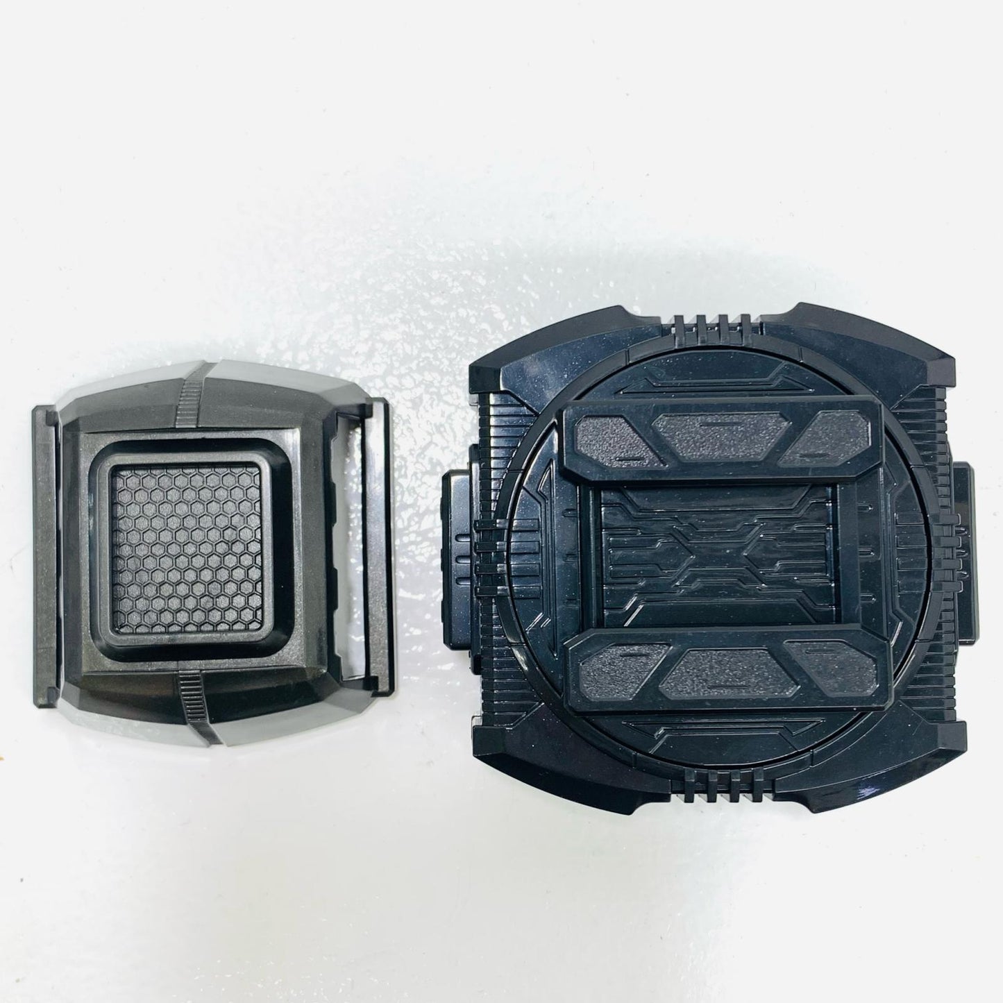 【中古】 'DXレイズライザーベルト&レイズライザーカードセット「仮面ライダーギーツ」'