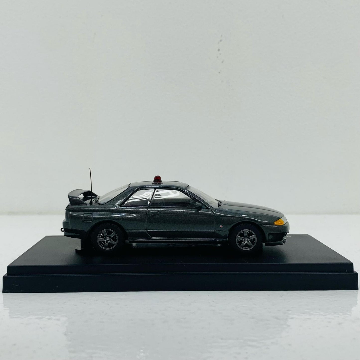 【中古】 日産 スカイライン GT-R R32 1993 埼玉県警察 高速