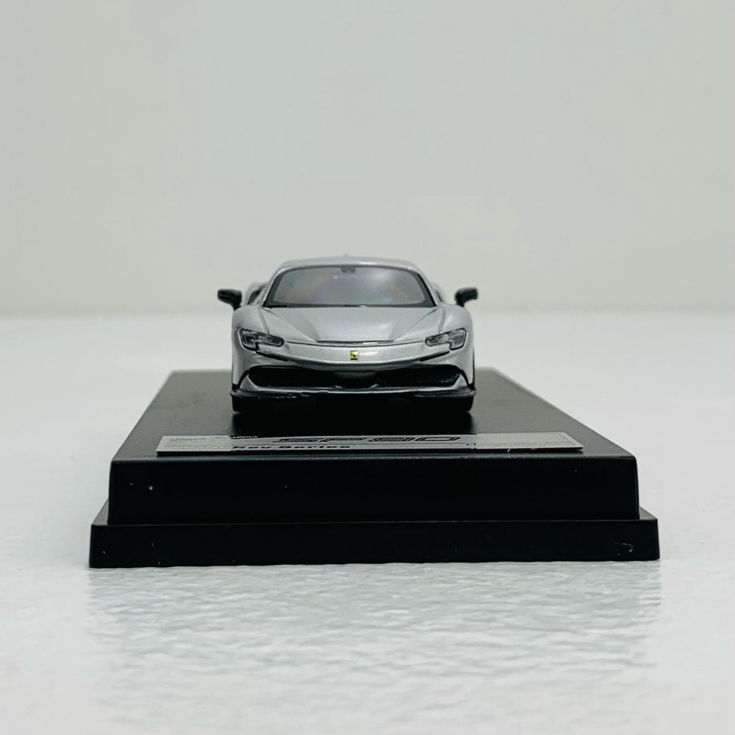 【中古】 SF90 NOVITEC (シルバー) 1/64 ミニカー