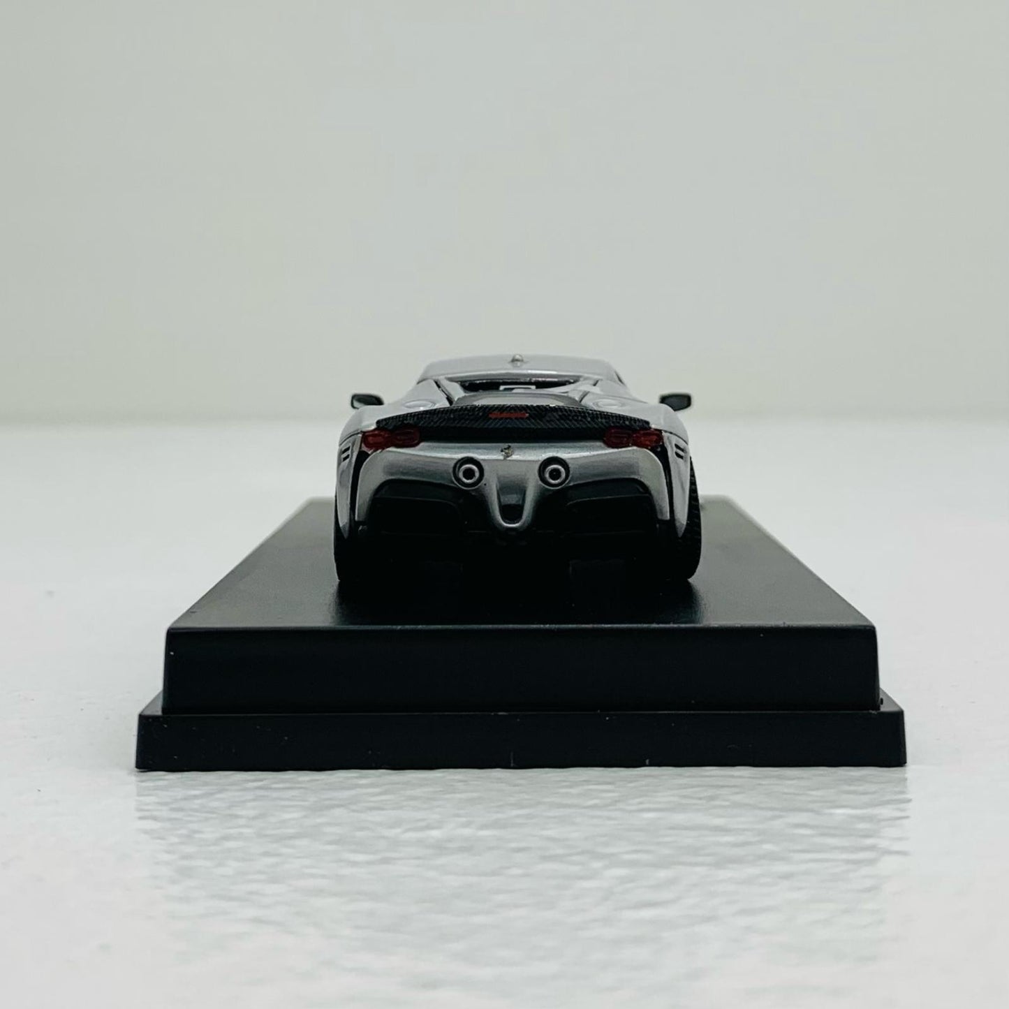 【中古】 SF90 NOVITEC (シルバー) 1/64 ミニカー