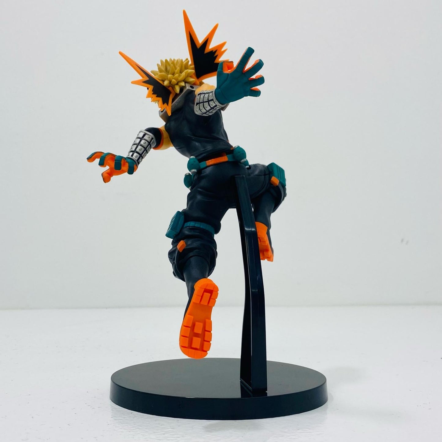 【中古】 '爆豪勝己「僕のヒーローアカデミア」KINGOFARTIST-KATSUKIBAKUGO-'【フィギュア】